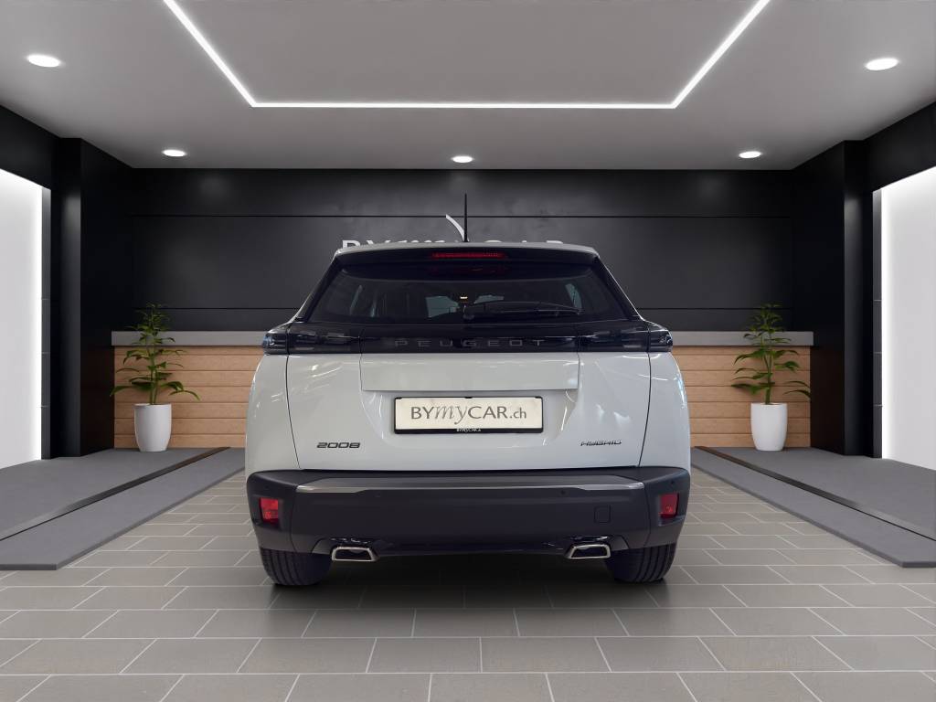 PEUGEOT 2008 1.2 145 MHEV Style-image-3
