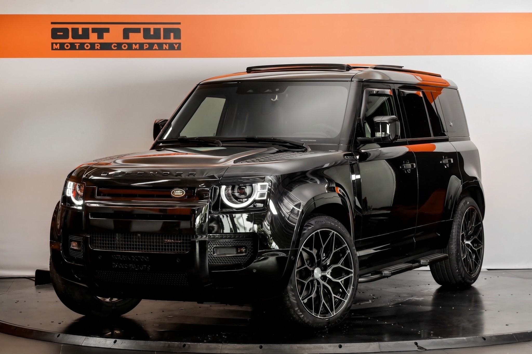 Land Rover Defender 110 X-Dynamic