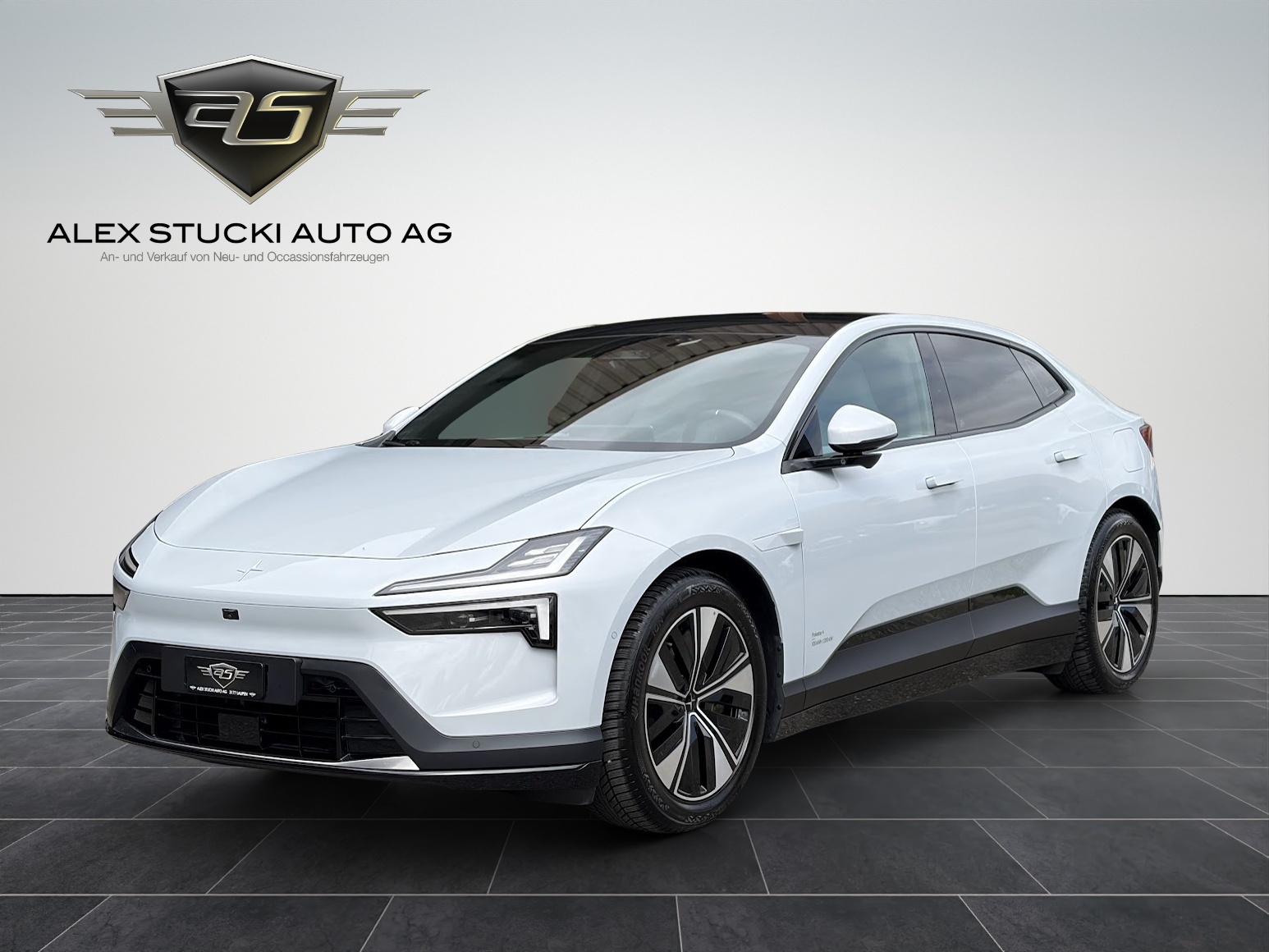 POLESTAR Polestar 4 Long Range Single 100kWh-showroom-element-2