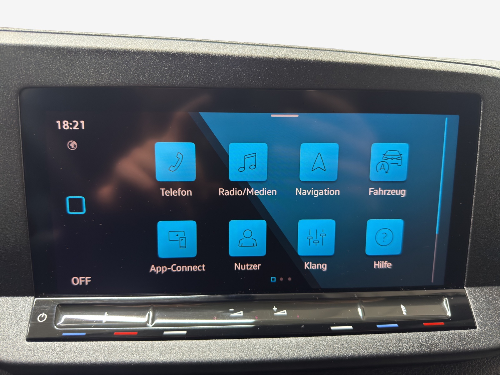 VW Caddy Cargo 2.0TDI Maxi-image-12