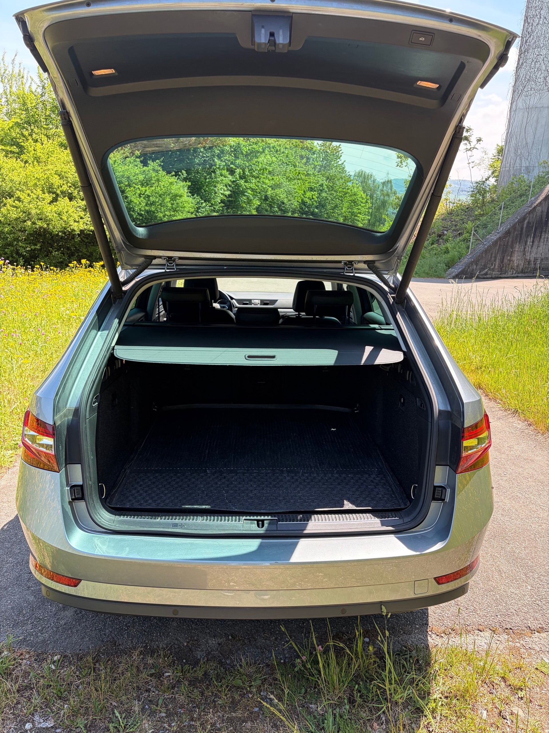 SKODA 2.0 TDI 190 Style 4x4 DSG-image-2