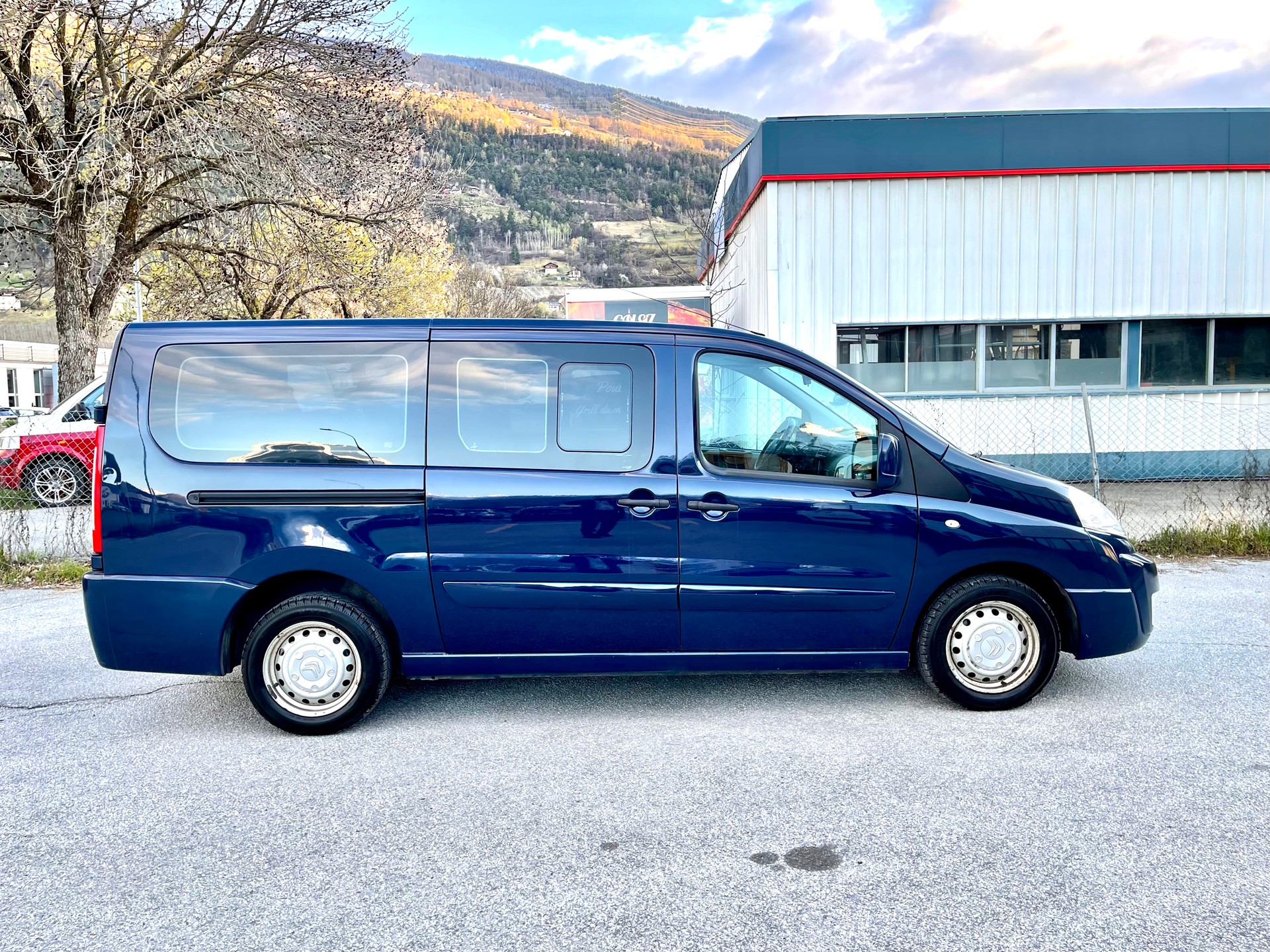 CITROEN Jumpy 2.0 HDi L2H1 Attraction-image-18