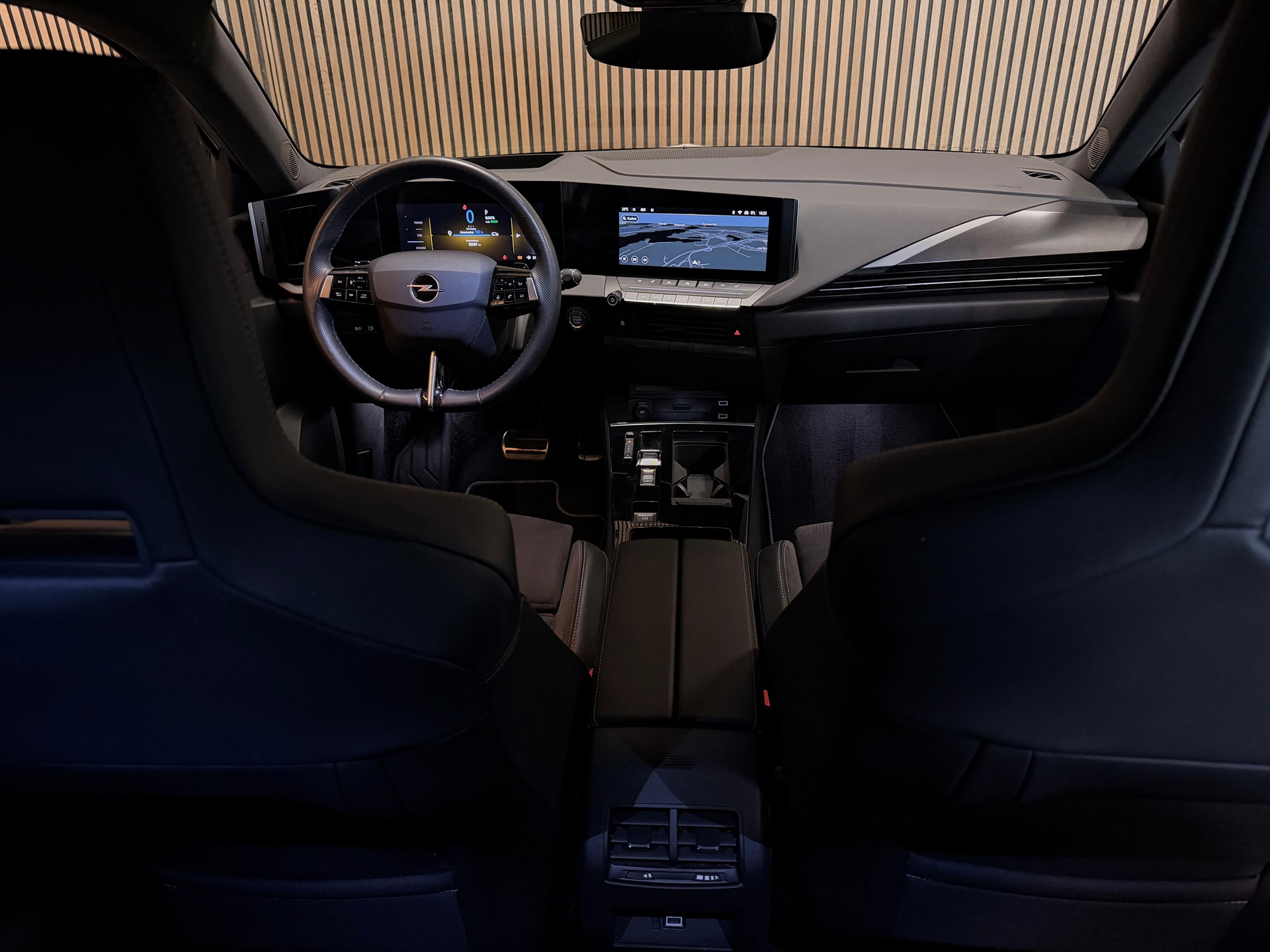 OPEL Astra Sports Tourer 1.6 PHEV Turbo GSe | CH-Fzg. | CarVertical-image-21