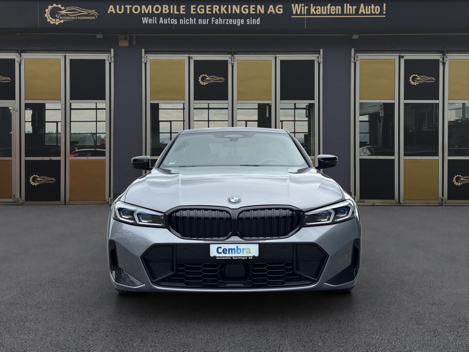 BMW 320d xDrive 48V Steptronic M Sport-image-1