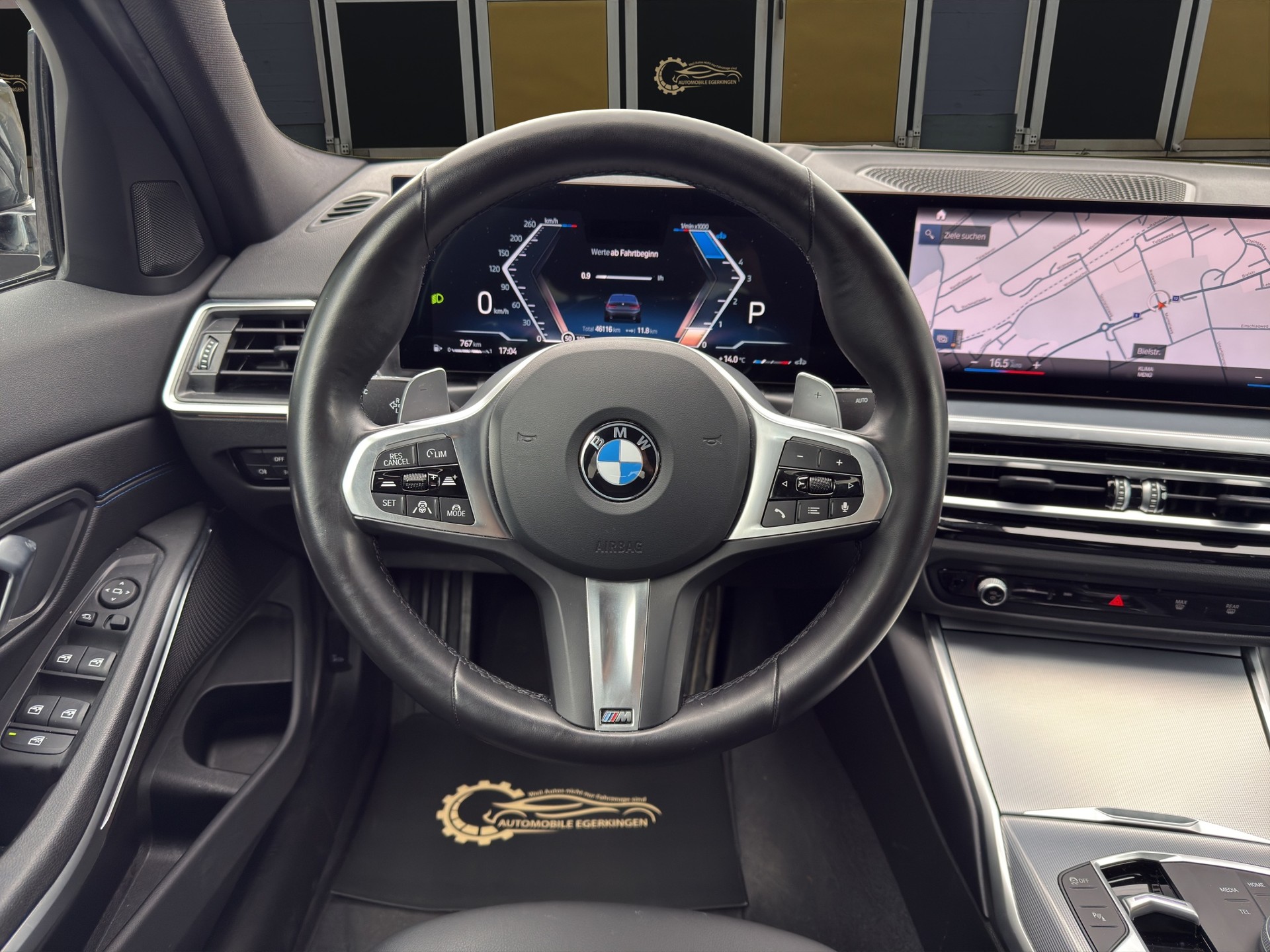 BMW 320d xDrive 48V Steptronic M Sport-image-11