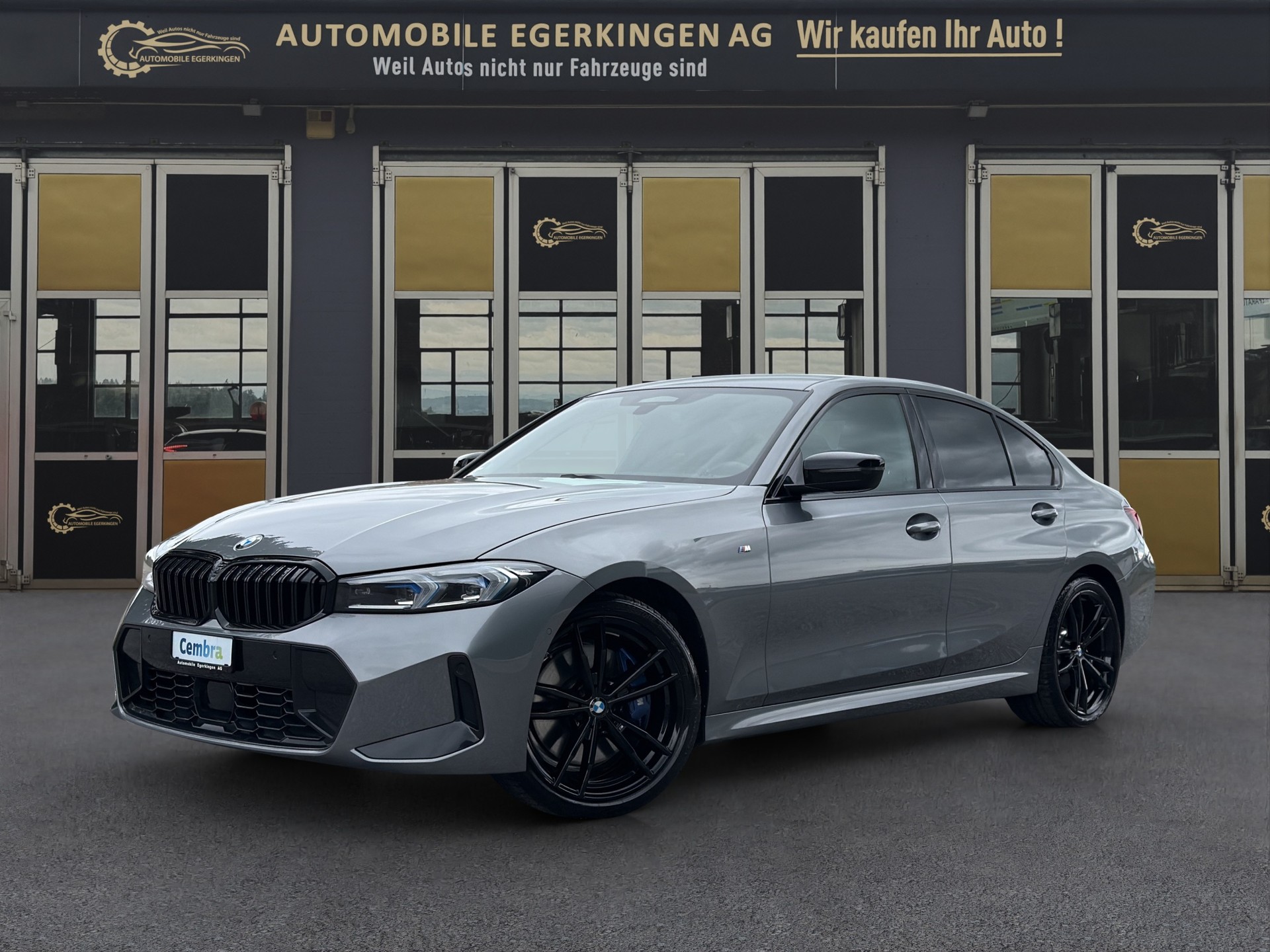 BMW 320d xDrive 48V Steptronic M Sport-image-0