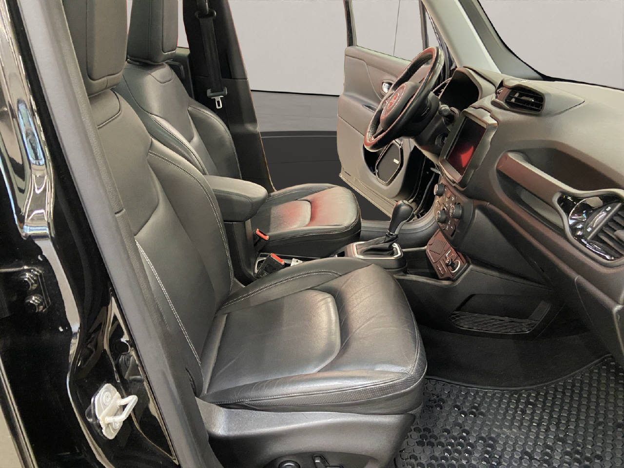 JEEP Renegade 1.3 Turbo Limited-image-10