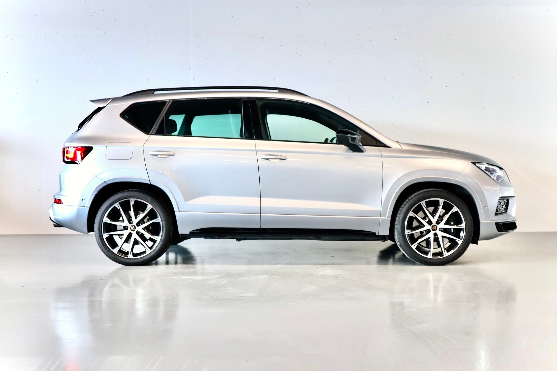 CUPRA ATECA-image-1