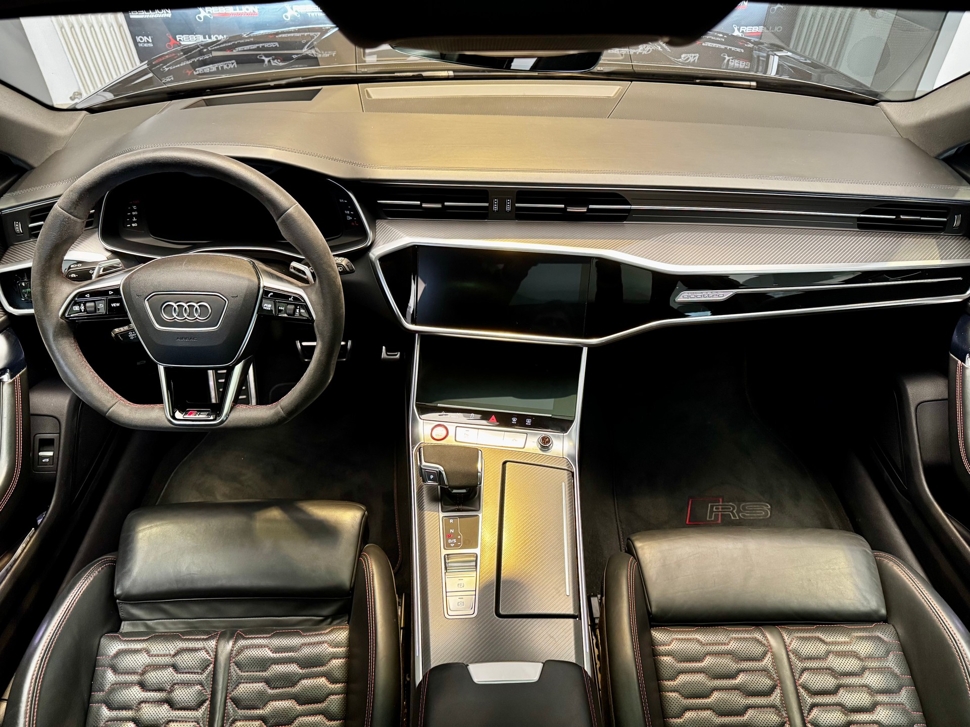 AUDI RS6 Avant 4.0 TFSI V8 quattro-image-7