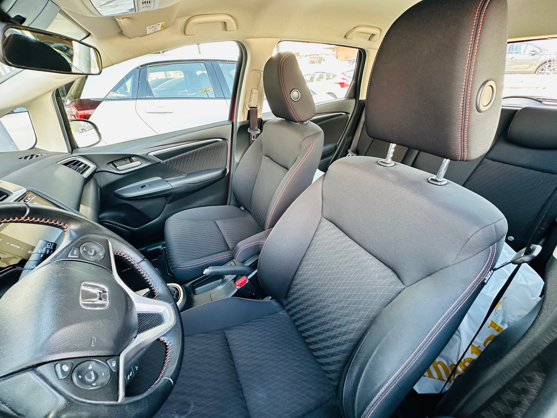 HONDA Jazz 1.5i-VTEC Dynamic-image-9