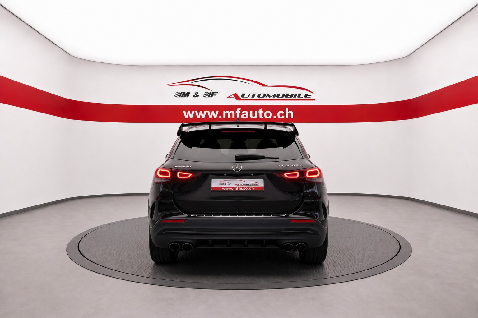 MERCEDES-BENZ GLA 45 S AMG 4matic+ Schalensitze CH Fahrzeug-image-4