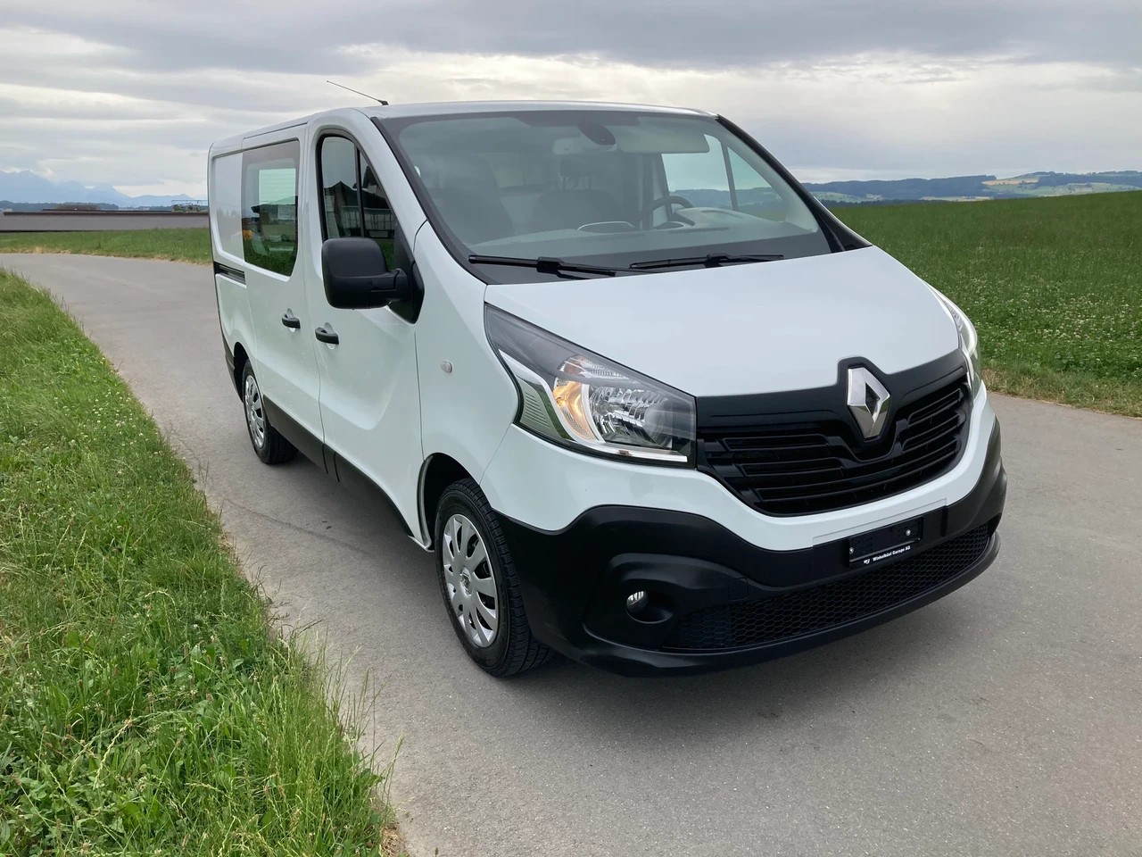 RENAULT Trafic 1.6 dCi 120 2.9t Business L1H1 Nutzlast 1`160 KG-image-1