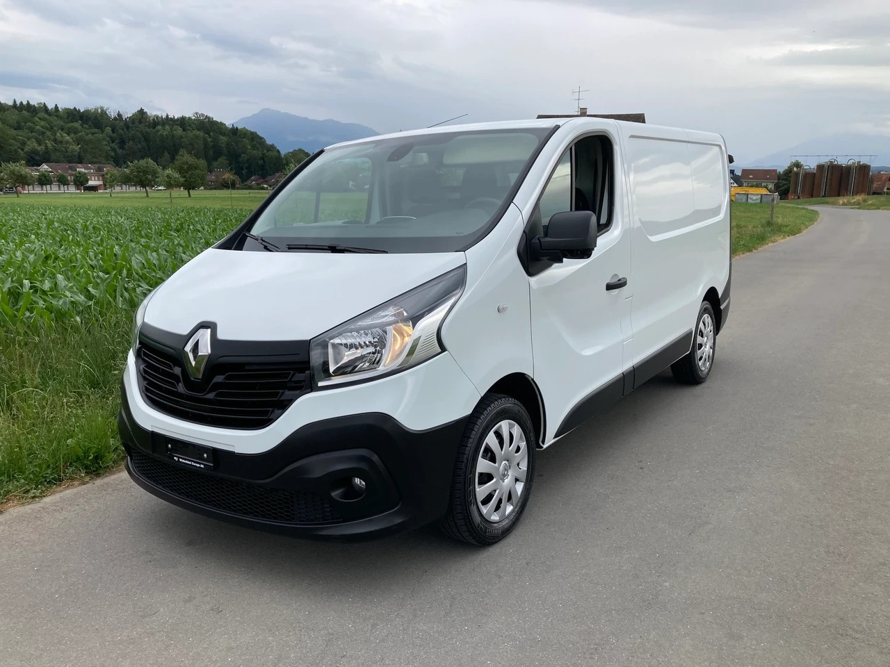 RENAULT Trafic 1.6 dCi 120 2.9t Business L1H1 Nutzlast 1`160 KG-image-0