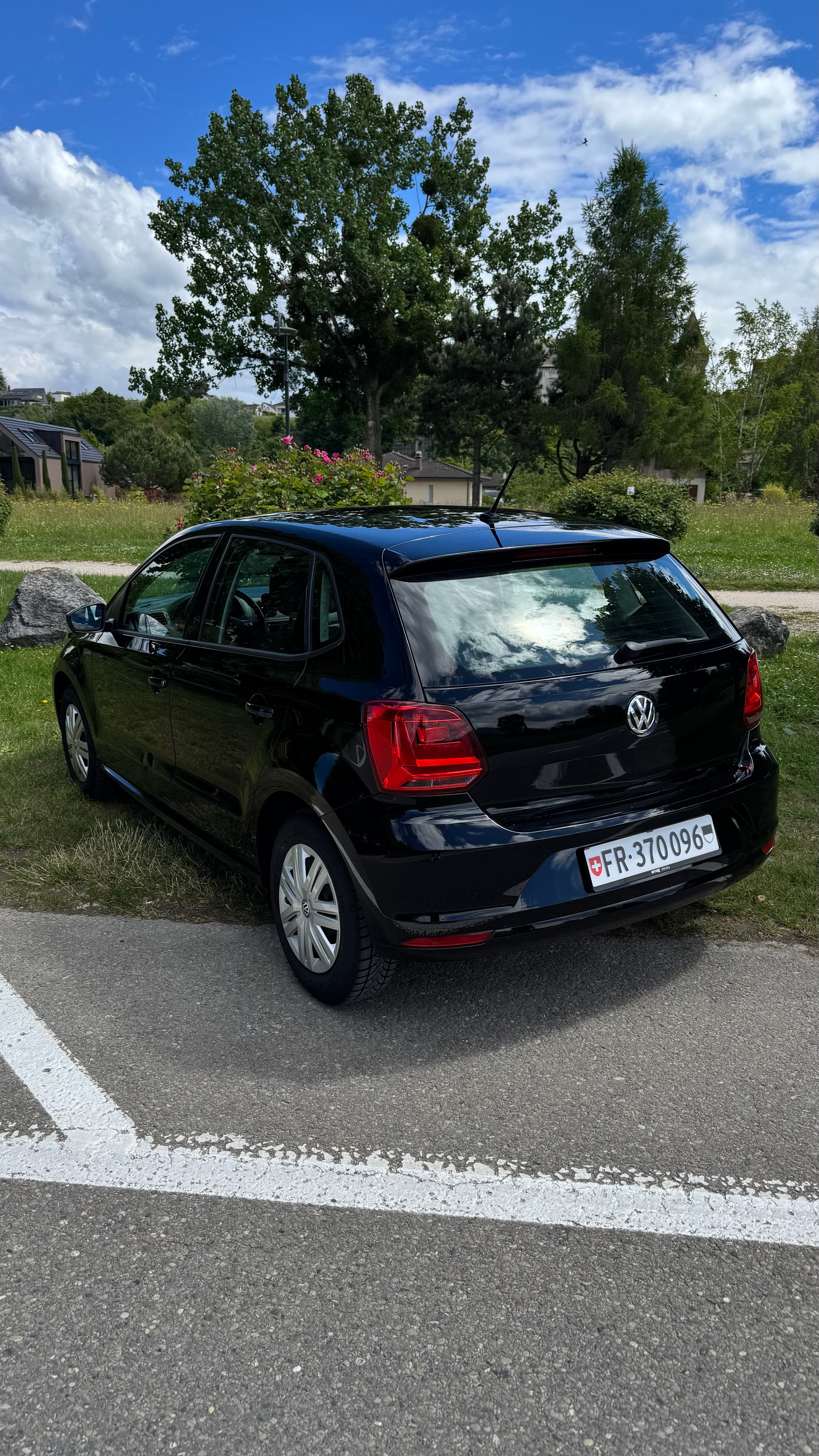 VW 1.0 MPI 75 BlueMT Comfortline-image-4