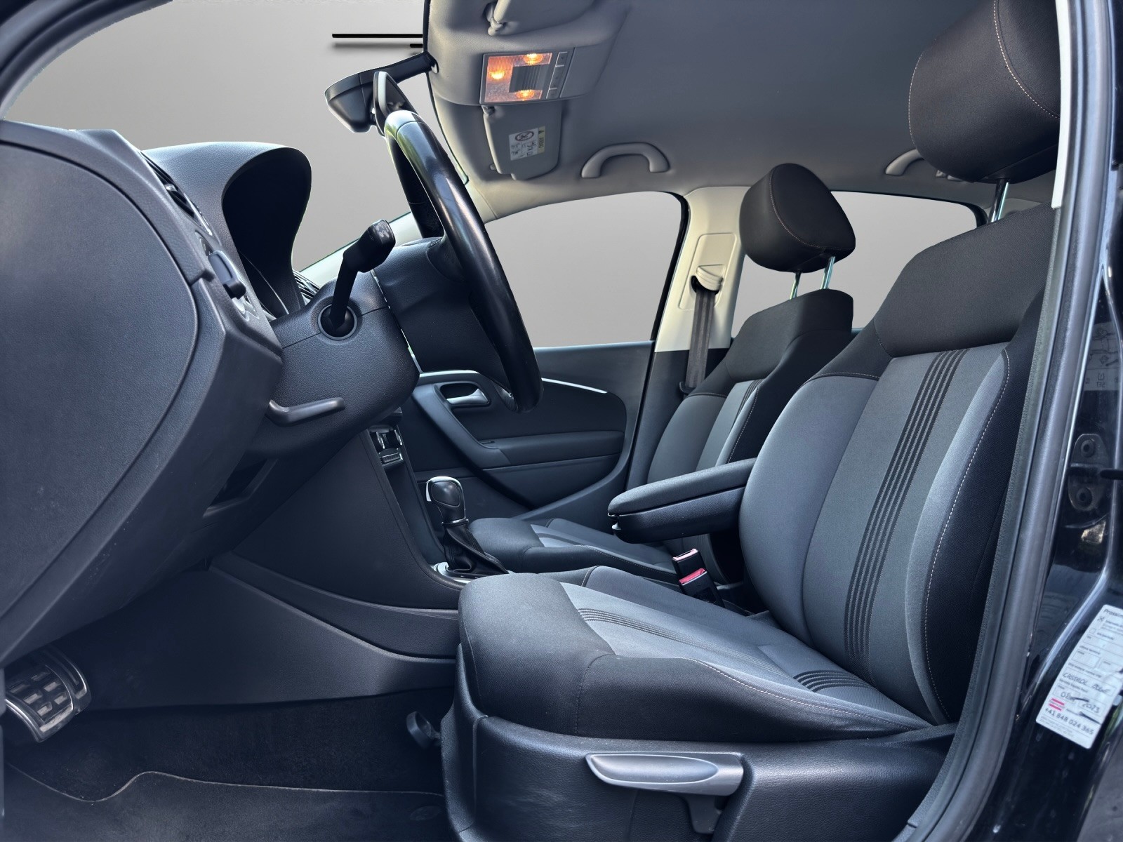 VW Polo 1.2 TSI BMT Comfortline DSG-image-7