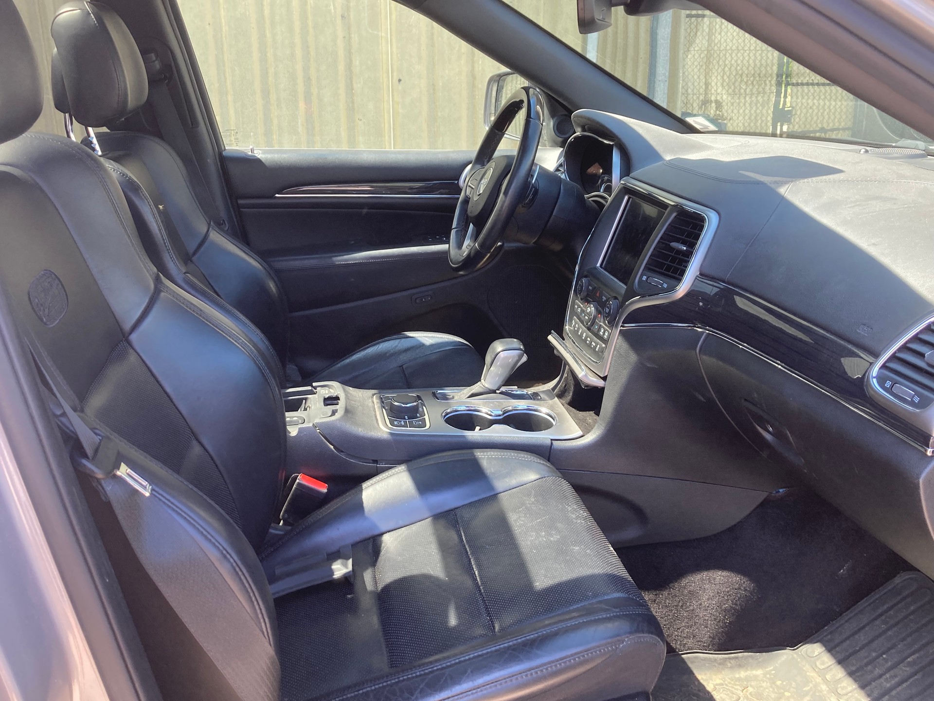 JEEP Grand Cherokee 3.0 CRD Overland Automatic-image-6