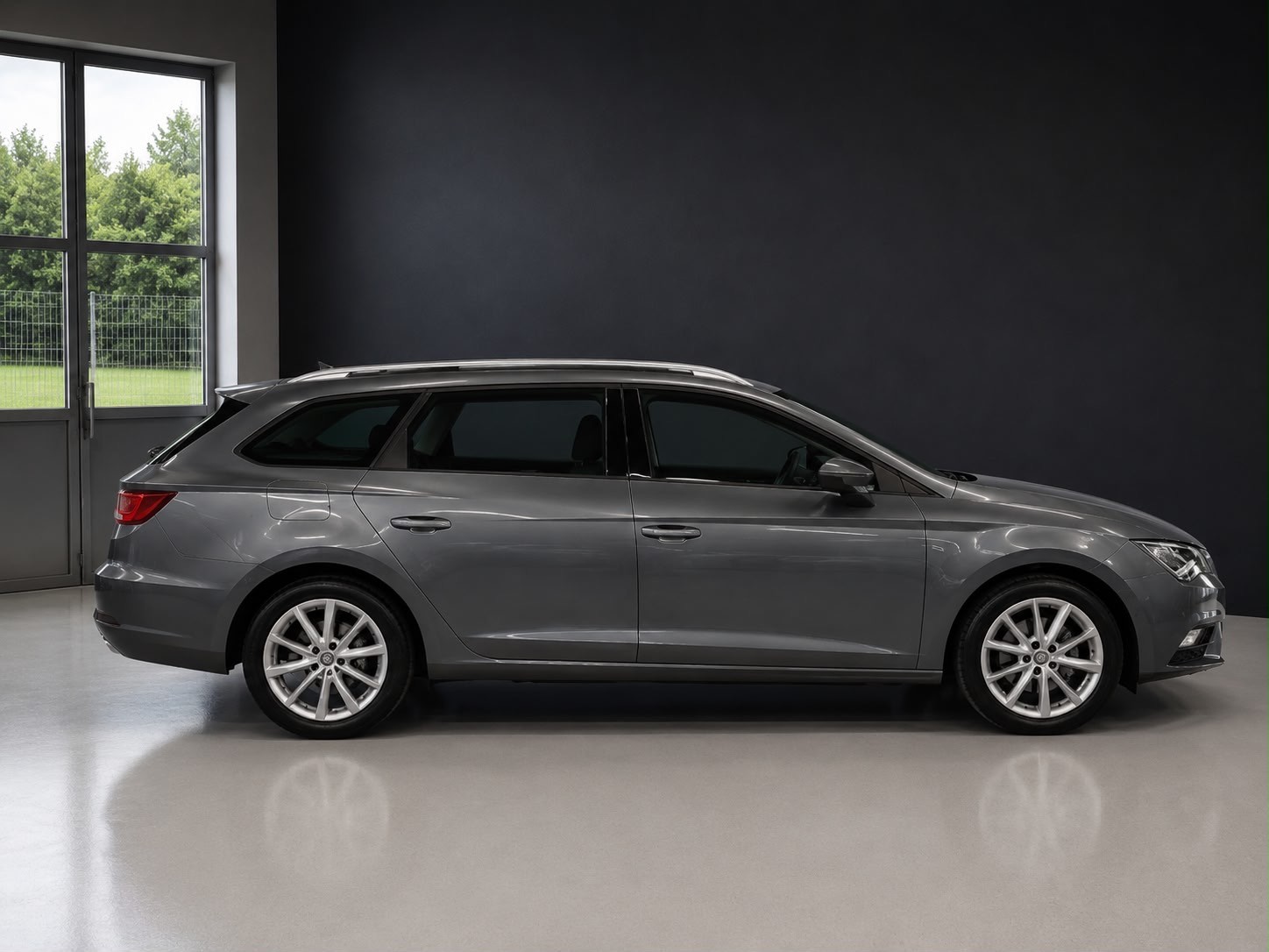 SEAT Leon ST 1.4 TSI FR Viva DSG-image-6