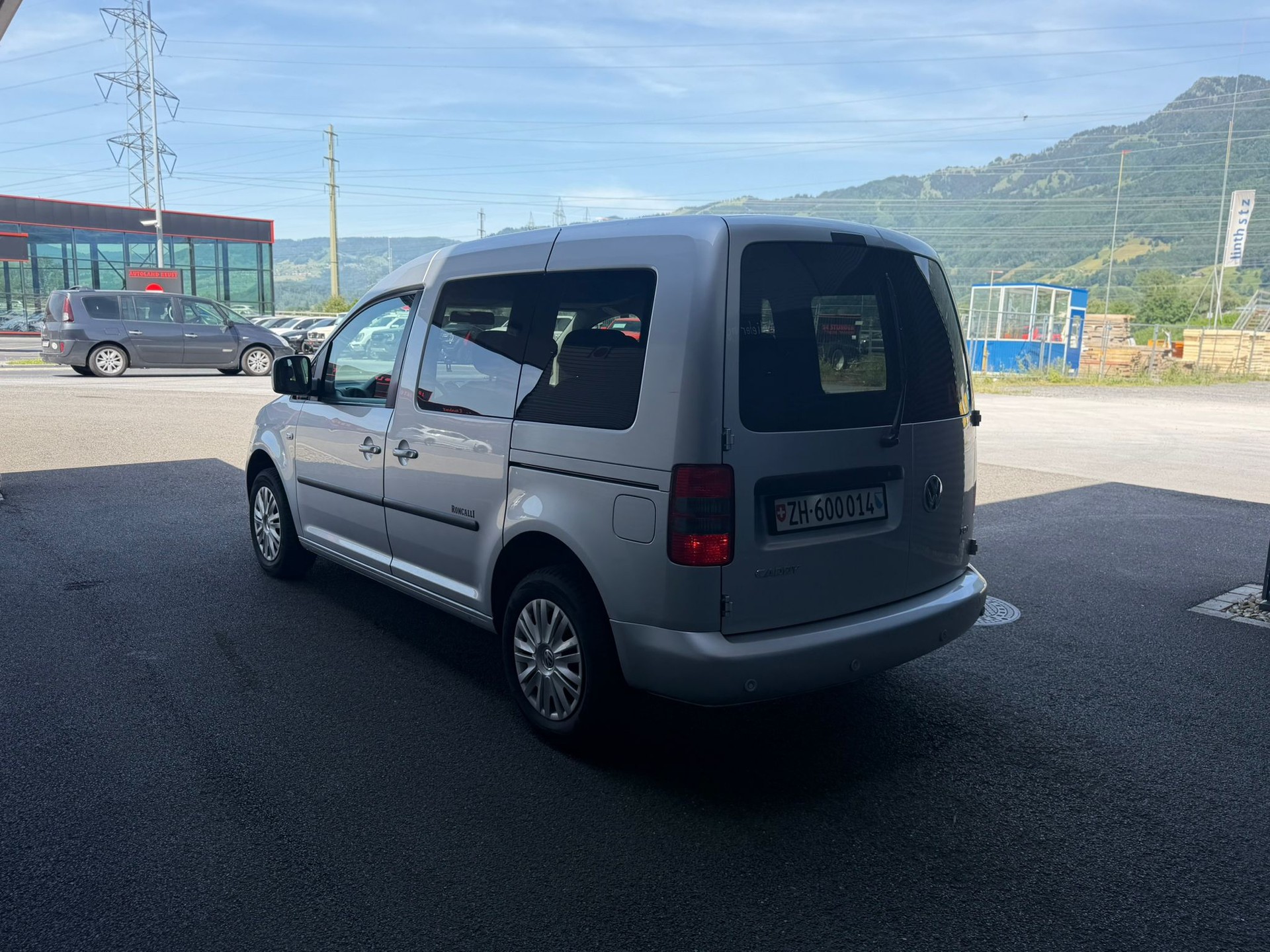 VW Caddy 1.6 TDI-image-3