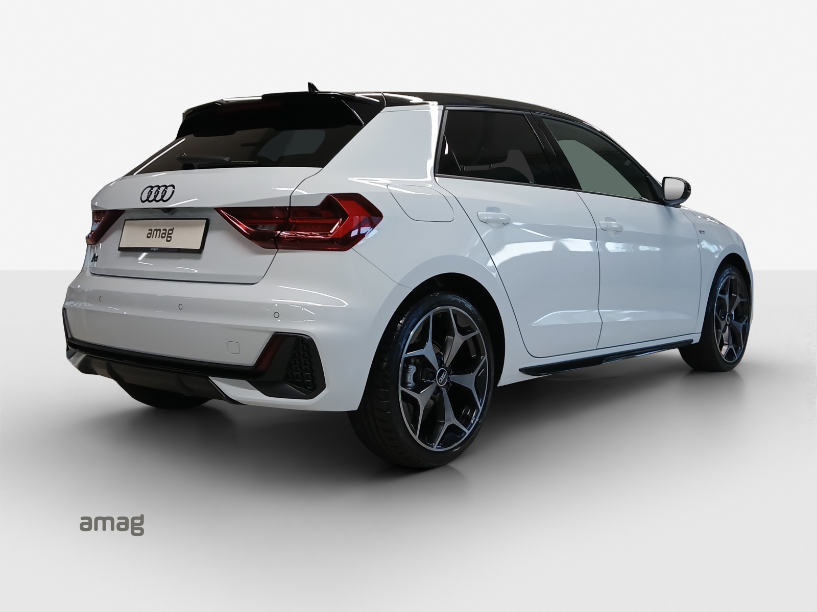 AUDI A1 Sportback 30 TFSI S Line Attraction S-tronic-image-4