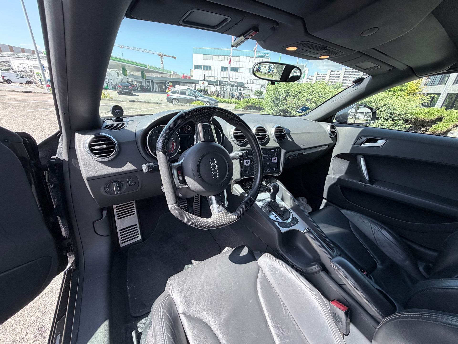 AUDI TT Roadster 3.2 V6 quattro S-Tronic-image-5