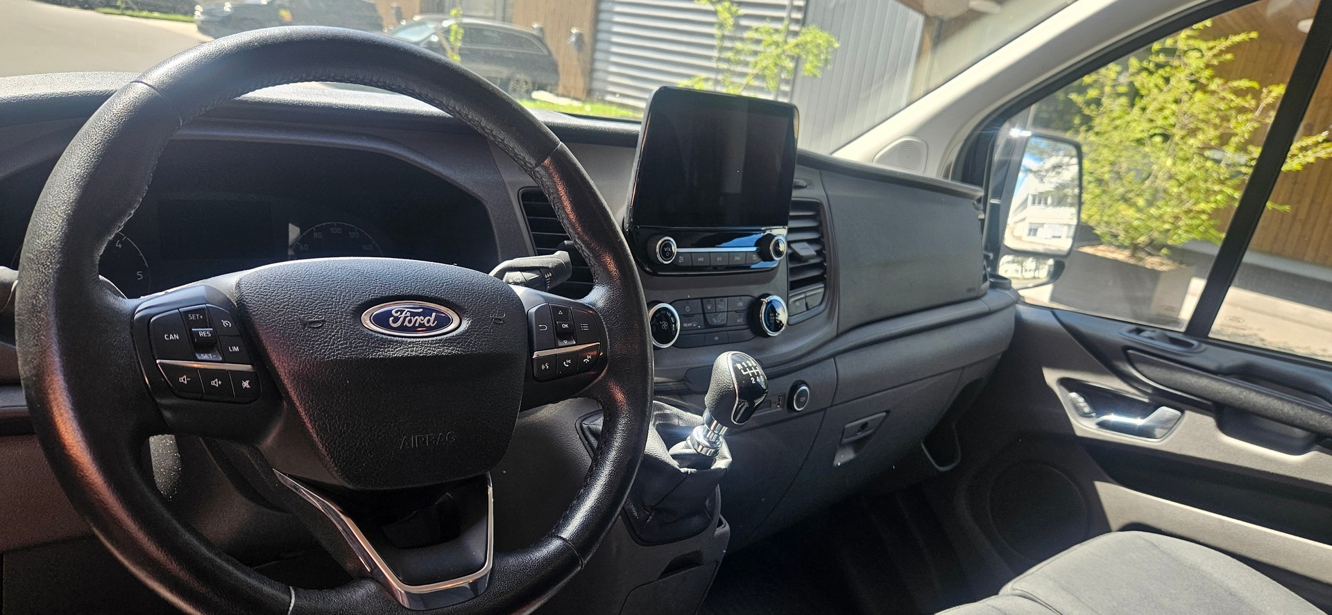 FORD 2.0 TDCi 105 Ambiente-image-8