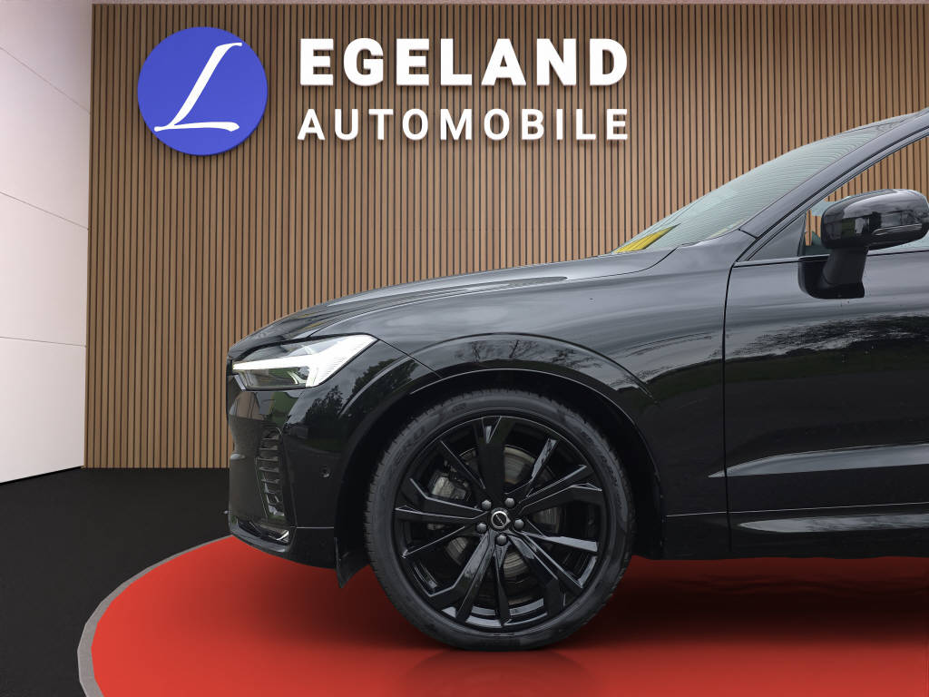 VOLVO XC60 2.0 B5 MH Plus Black Edition AWD-image-9