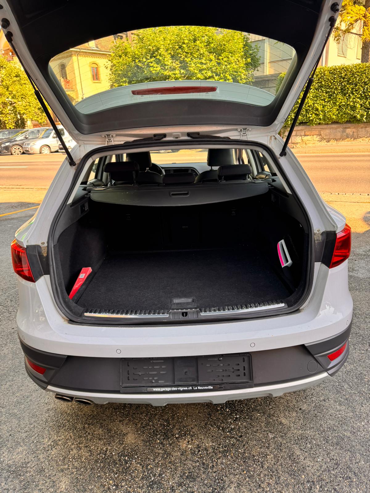 SEAT Leon ST 2.0 TDI X-Perience 4Drive DSG-image-8