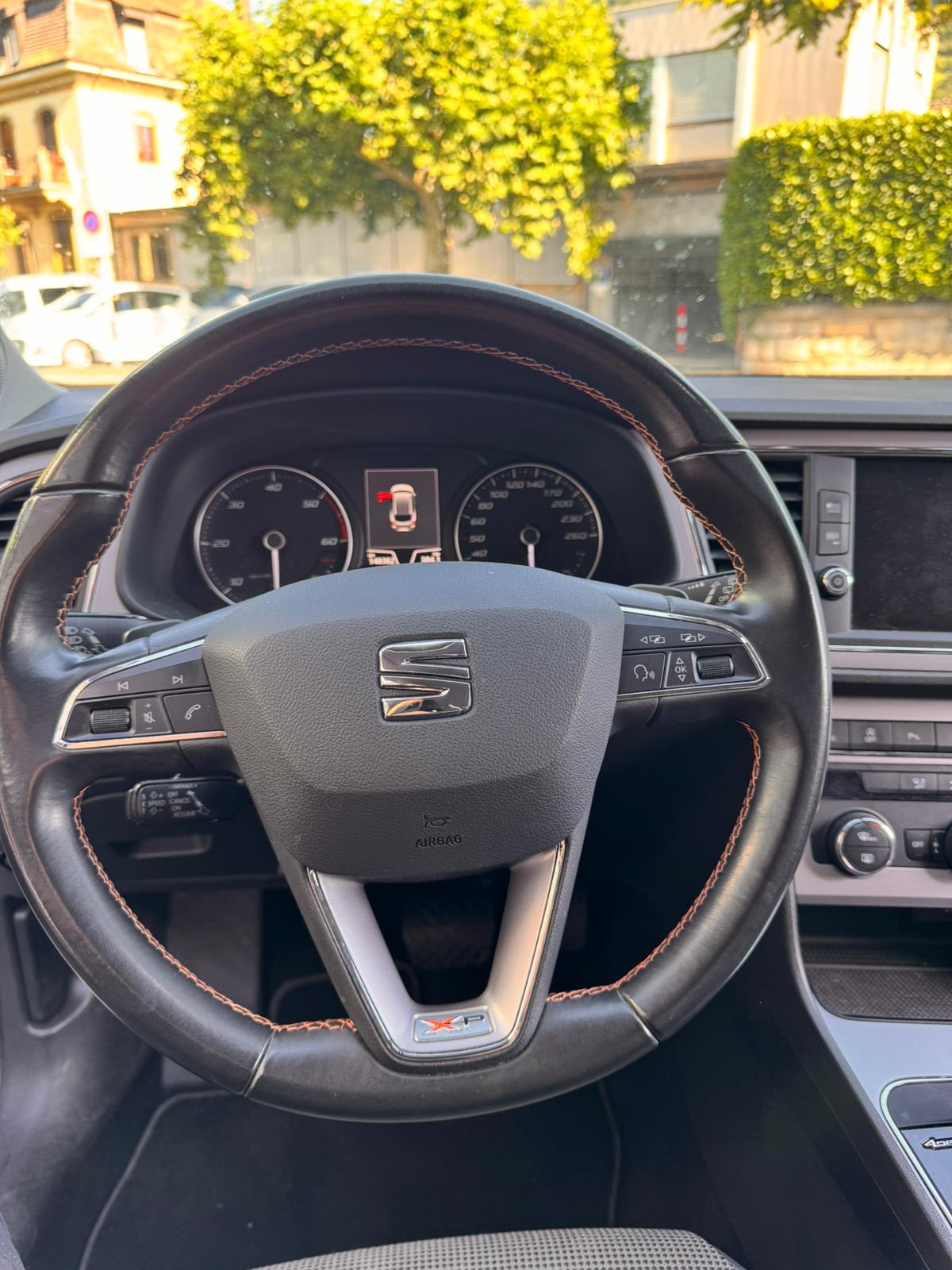 SEAT Leon ST 2.0 TDI X-Perience 4Drive DSG-image-6