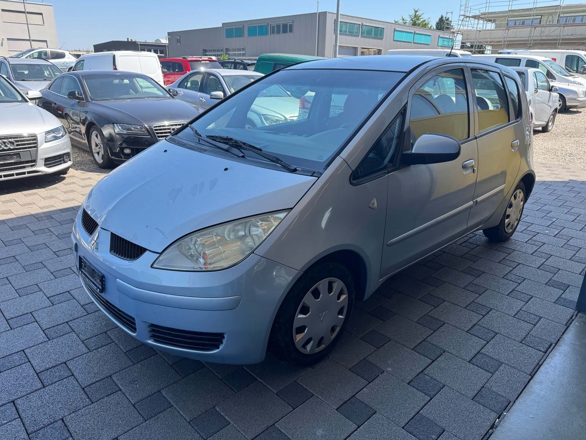 MITSUBISHI Colt 1.3 16V Invite-image-0