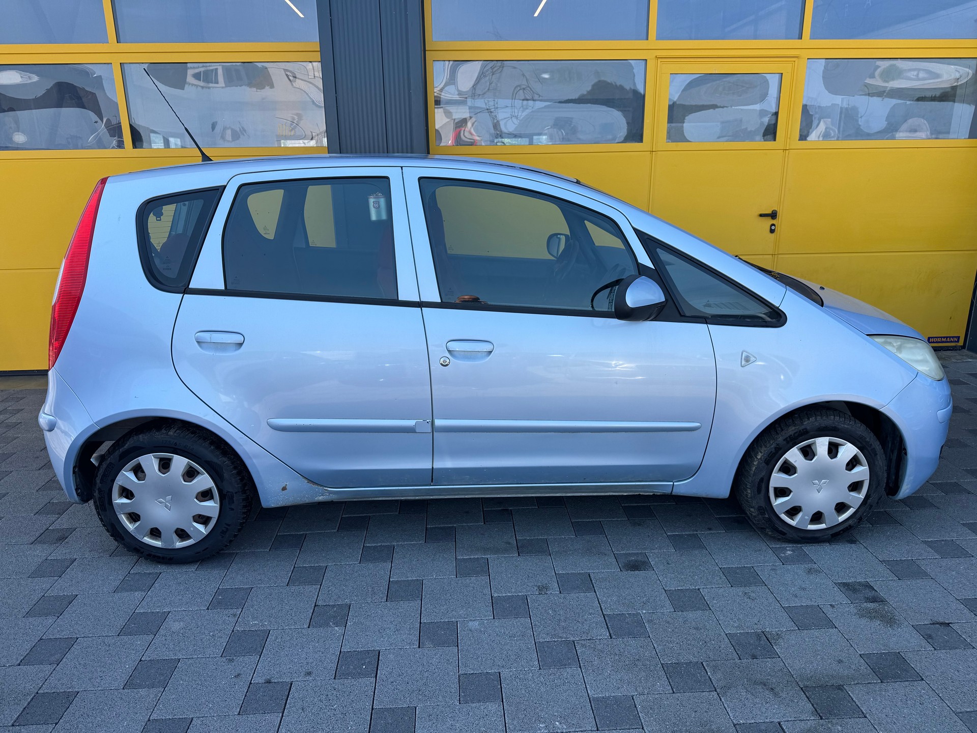 MITSUBISHI Colt 1.3 16V Invite-image-3
