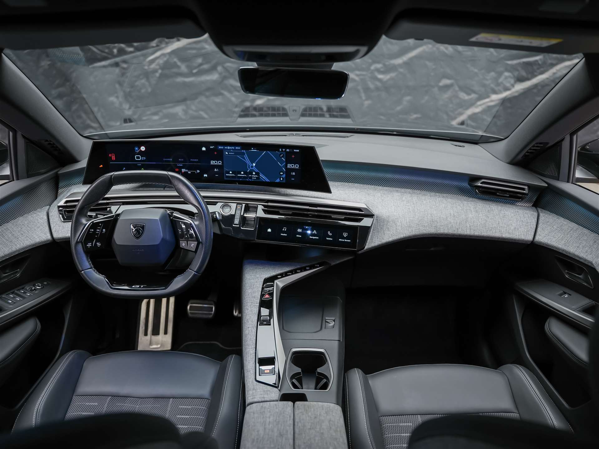 PEUGEOT 5008 145 Hybrid e-DCS6 GT *7-Sitzer*-image-19