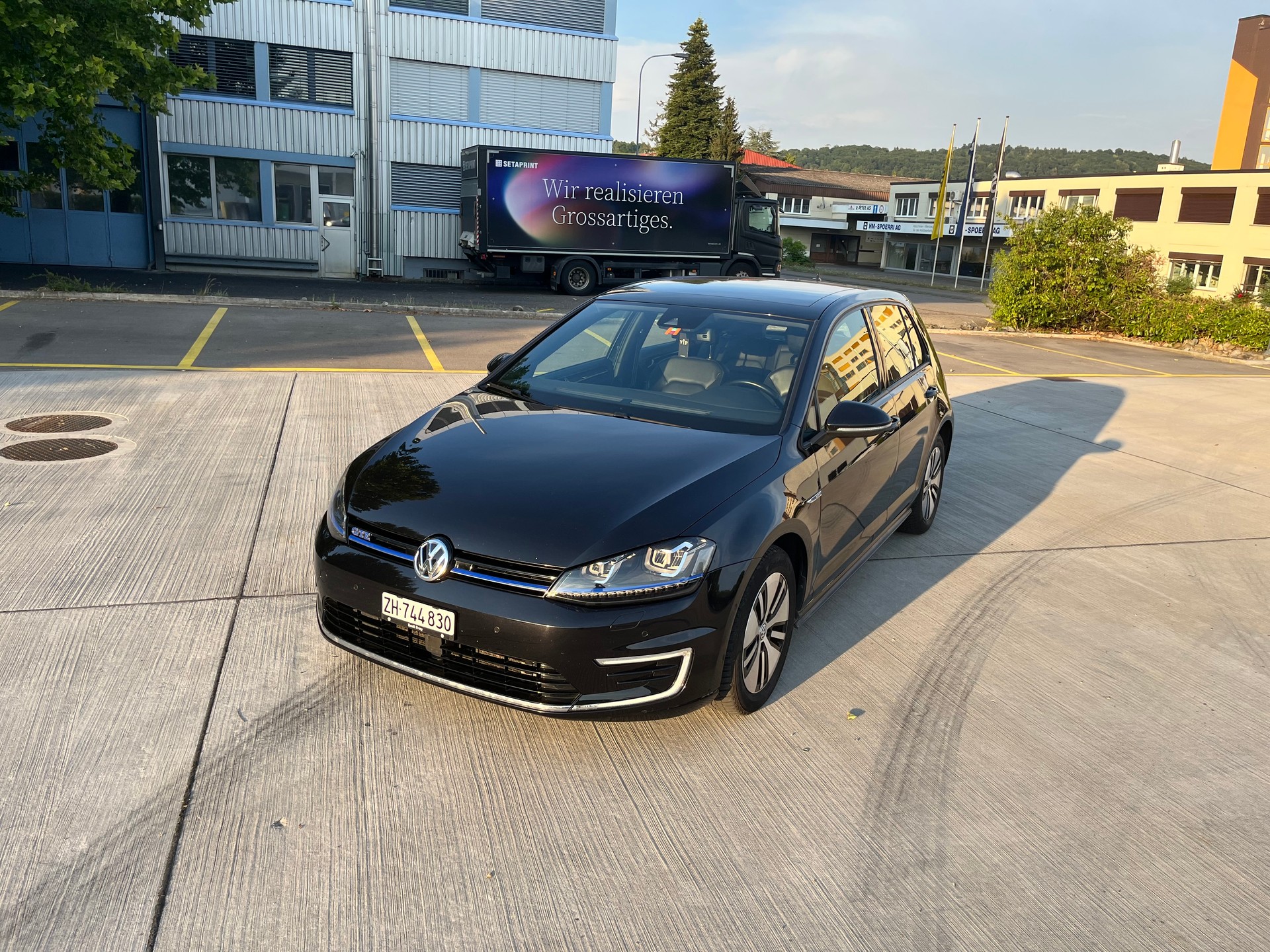 VW 1.4 TSI Plug-In-Hybrid GTE DSG-image-1