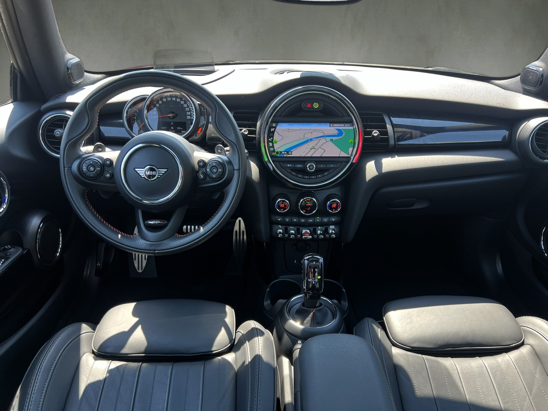 MINI Cooper John Cooper Works Steptronic-image-27