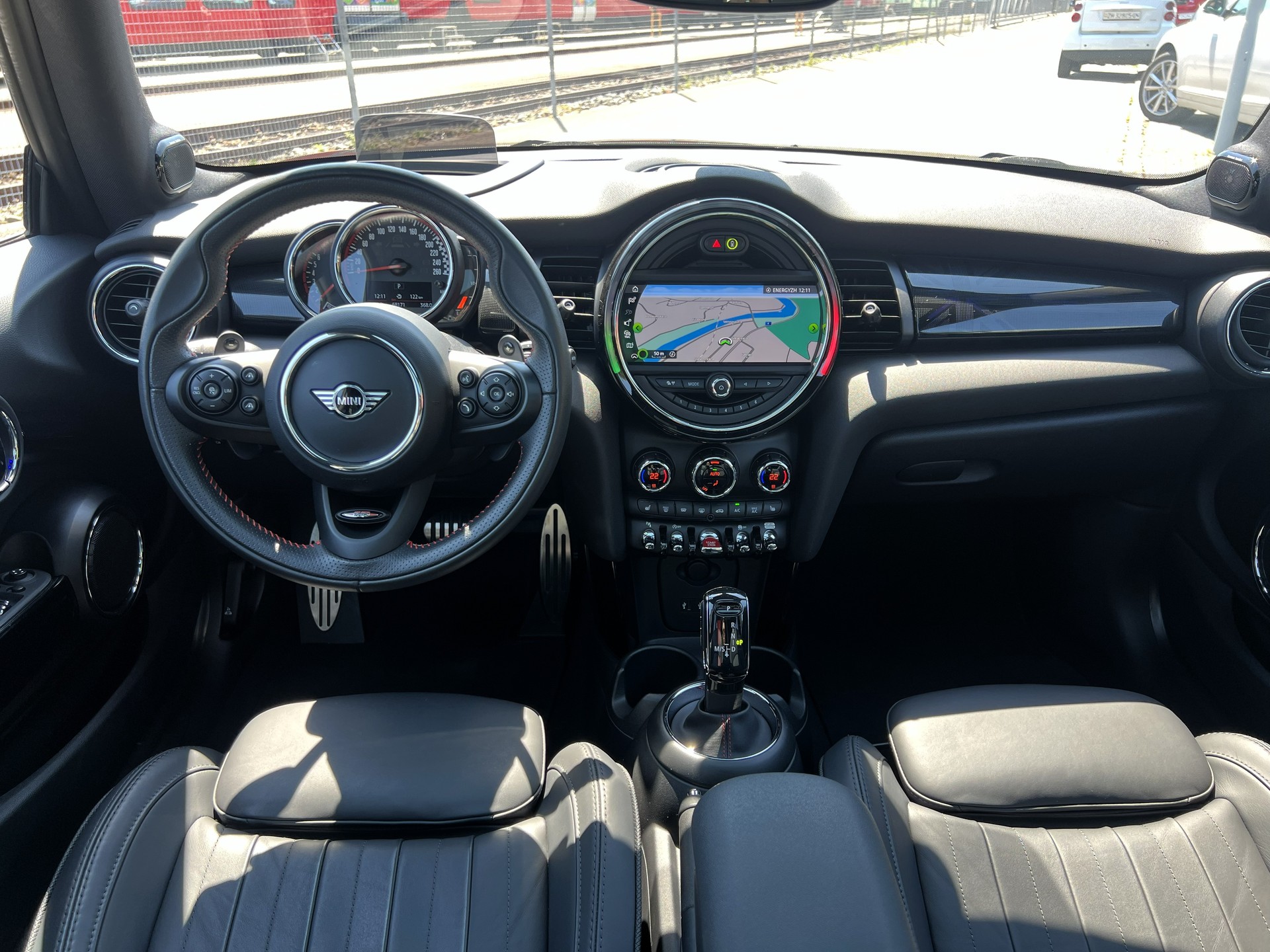 MINI Cooper John Cooper Works Steptronic-image-27