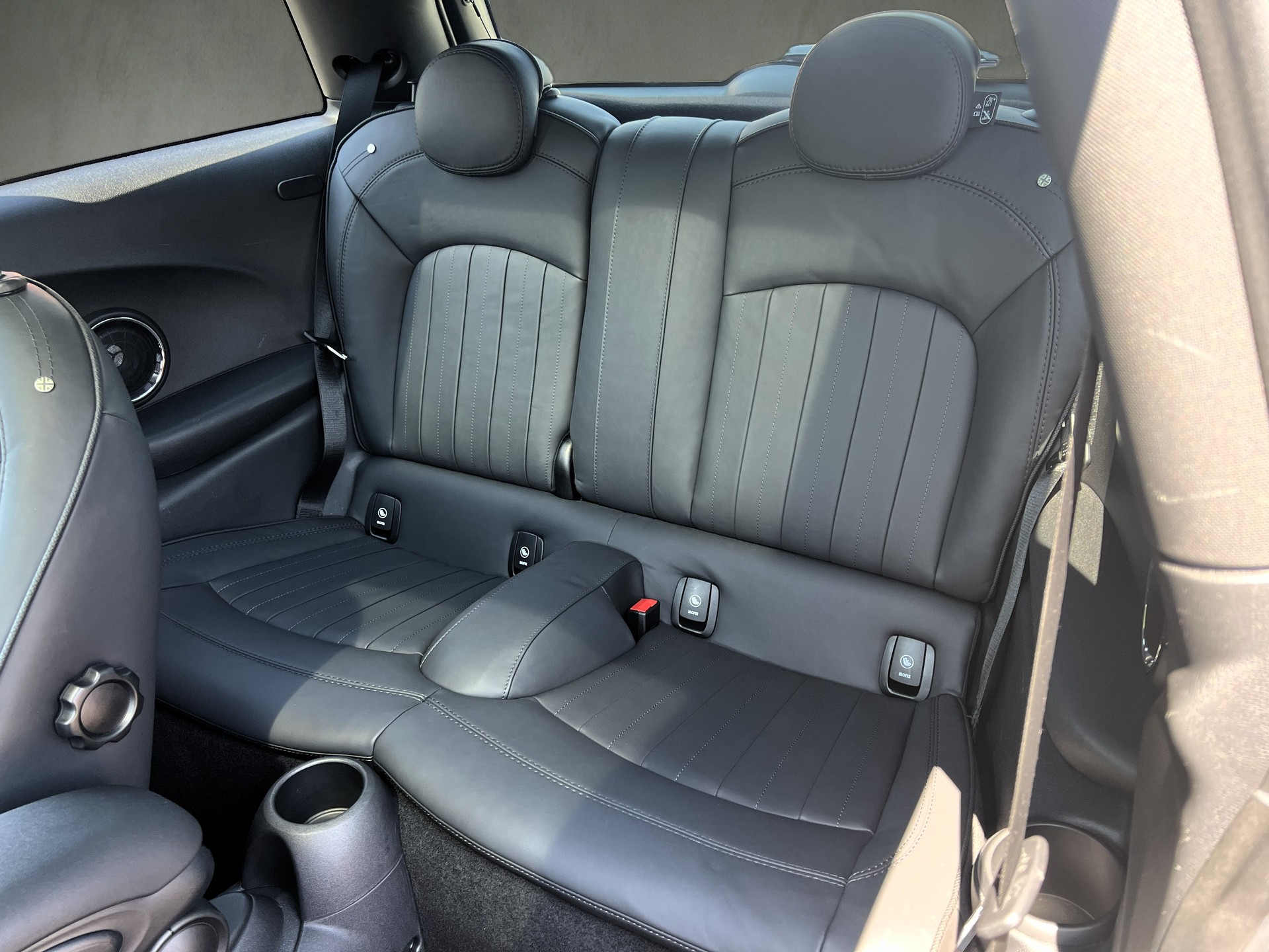 MINI Cooper John Cooper Works Steptronic-image-13