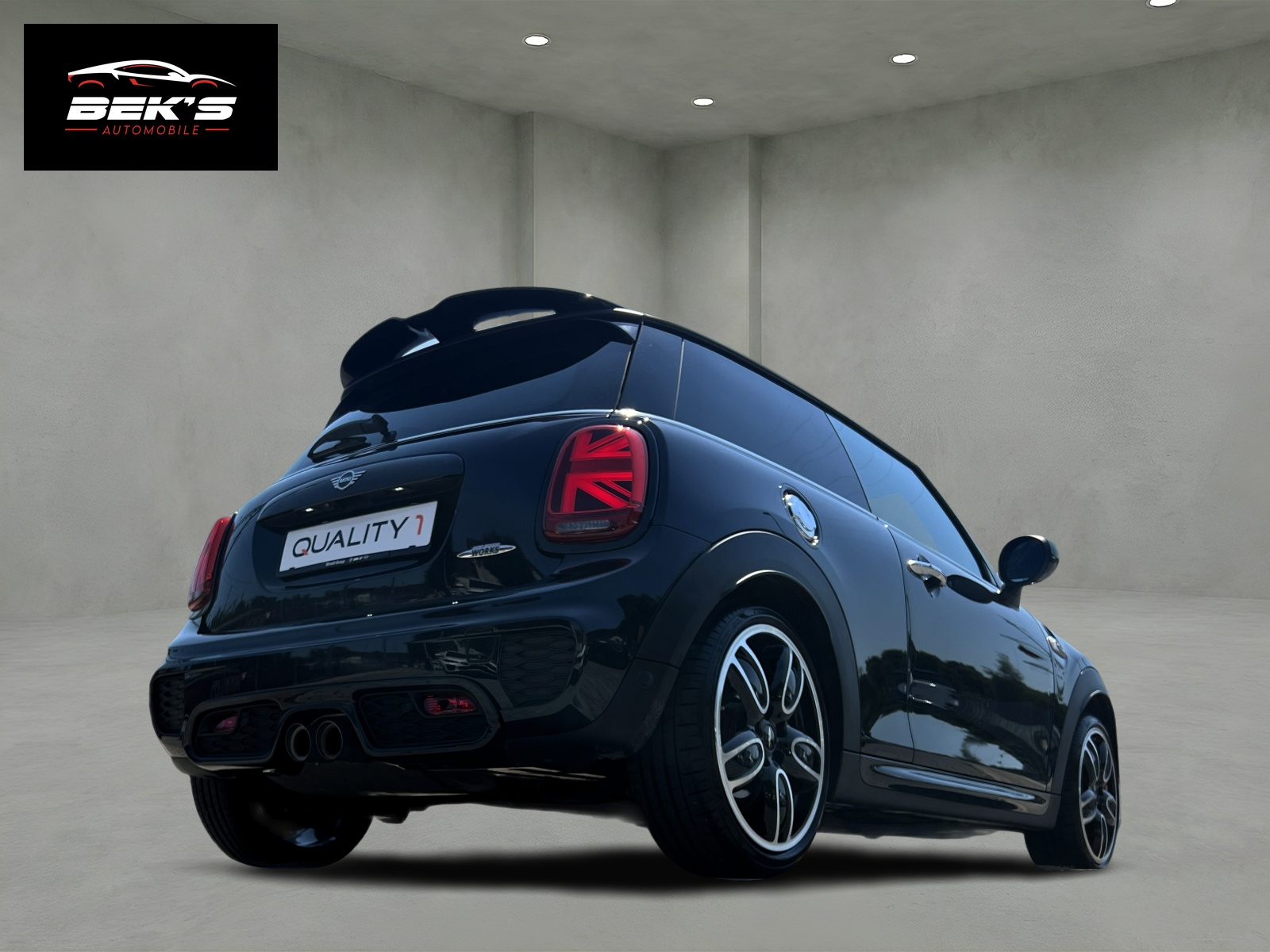 MINI Cooper John Cooper Works Steptronic-image-9