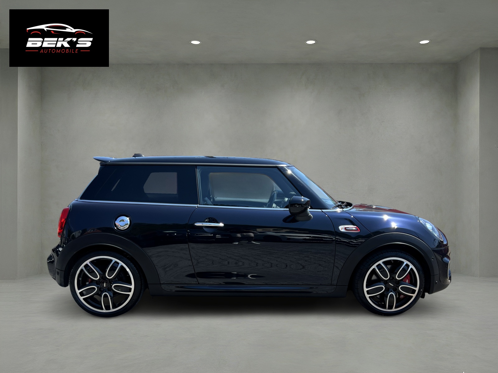 MINI Cooper John Cooper Works Steptronic-image-5