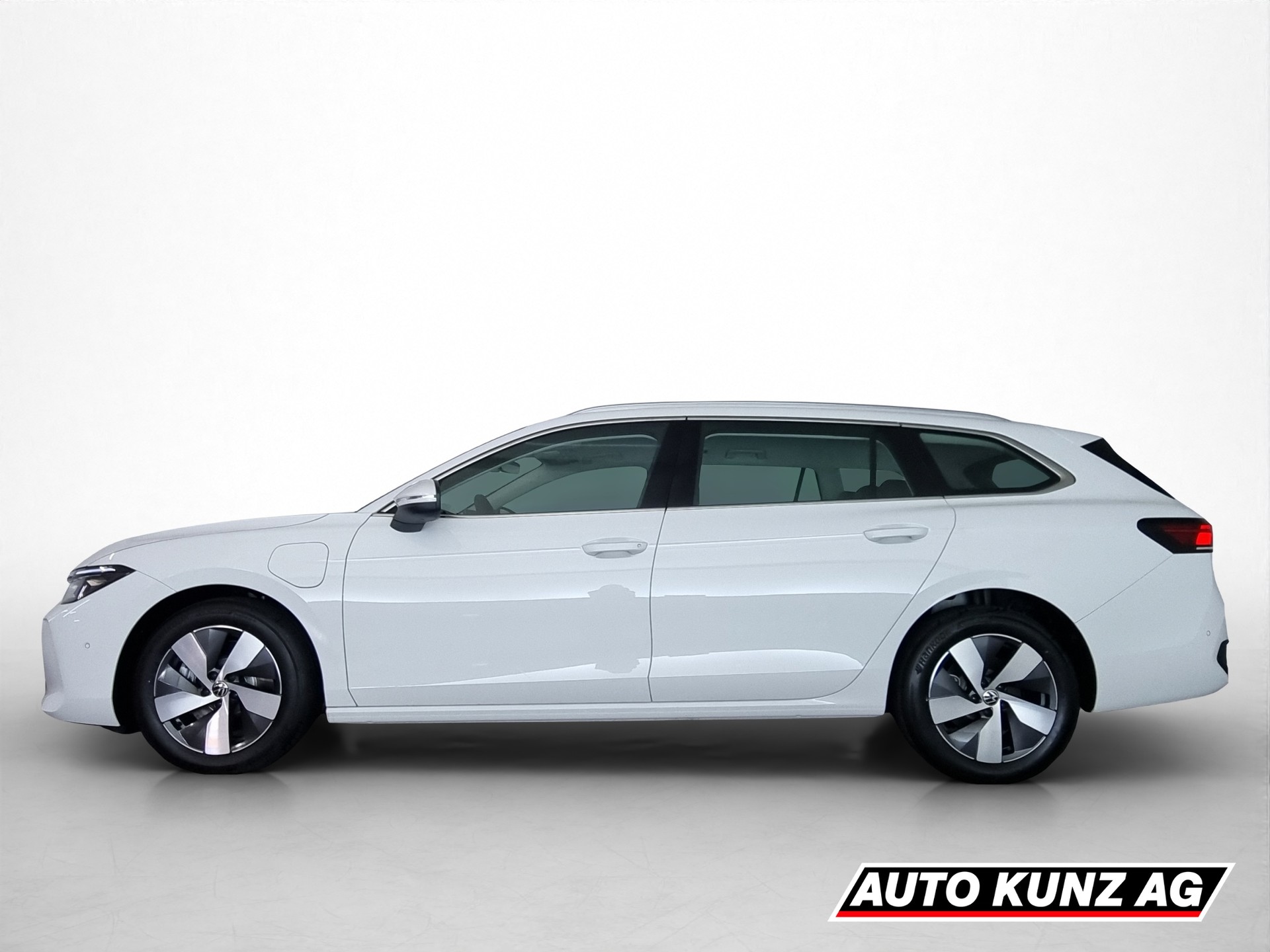VW Passat Variant 1.5 TSI evo2 Plug-In- Hybrid Busine-showroom-element-2