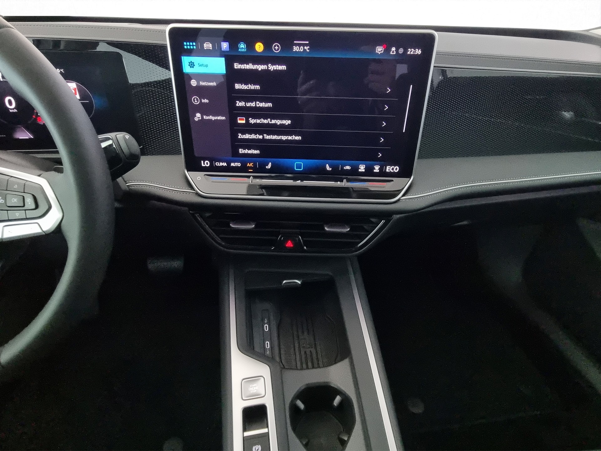 VW Passat Variant 1.5 TSI evo2 PHEV Business-image-9