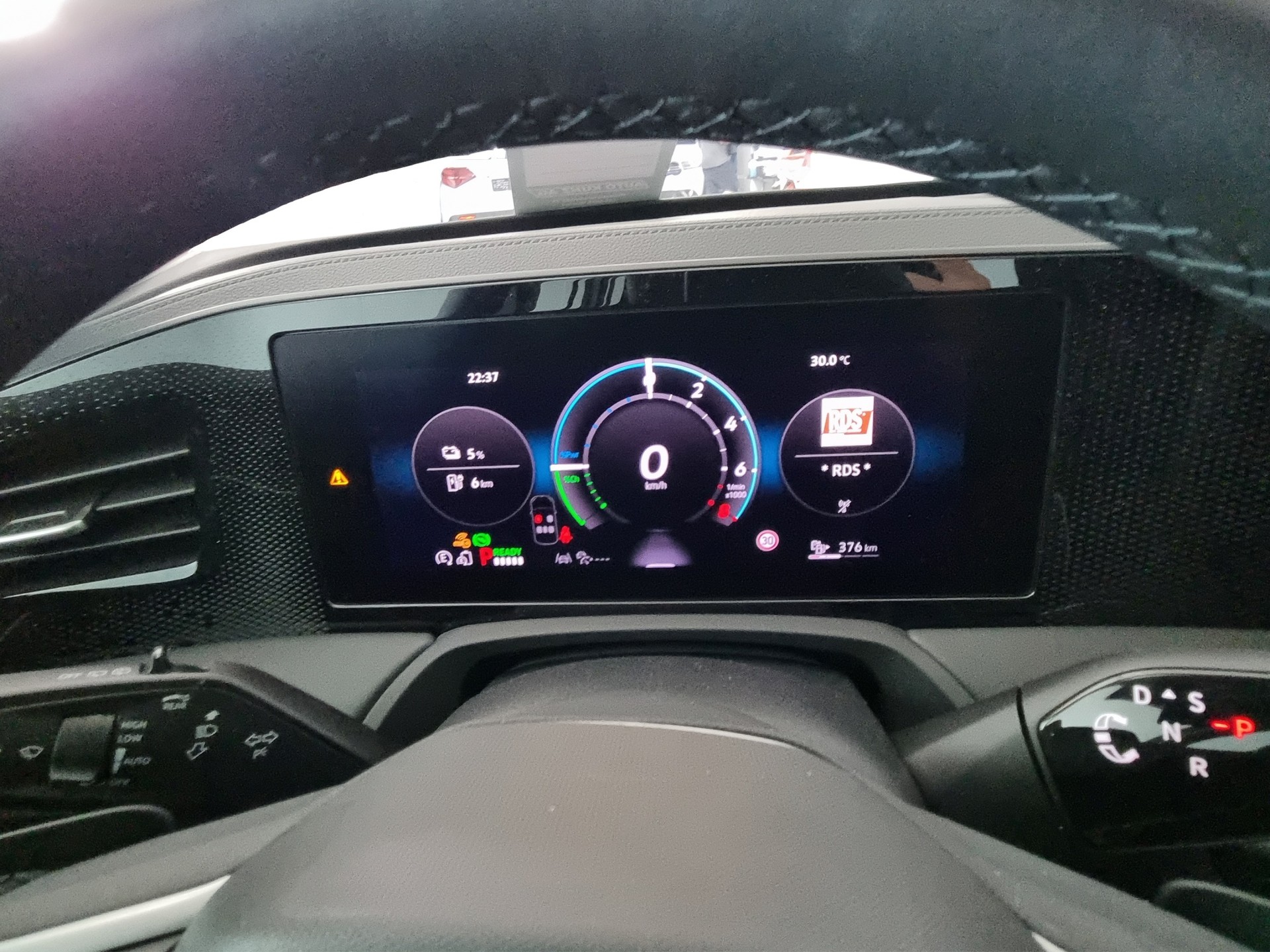 VW Passat Variant 1.5 TSI evo2 PHEV Business-image-10