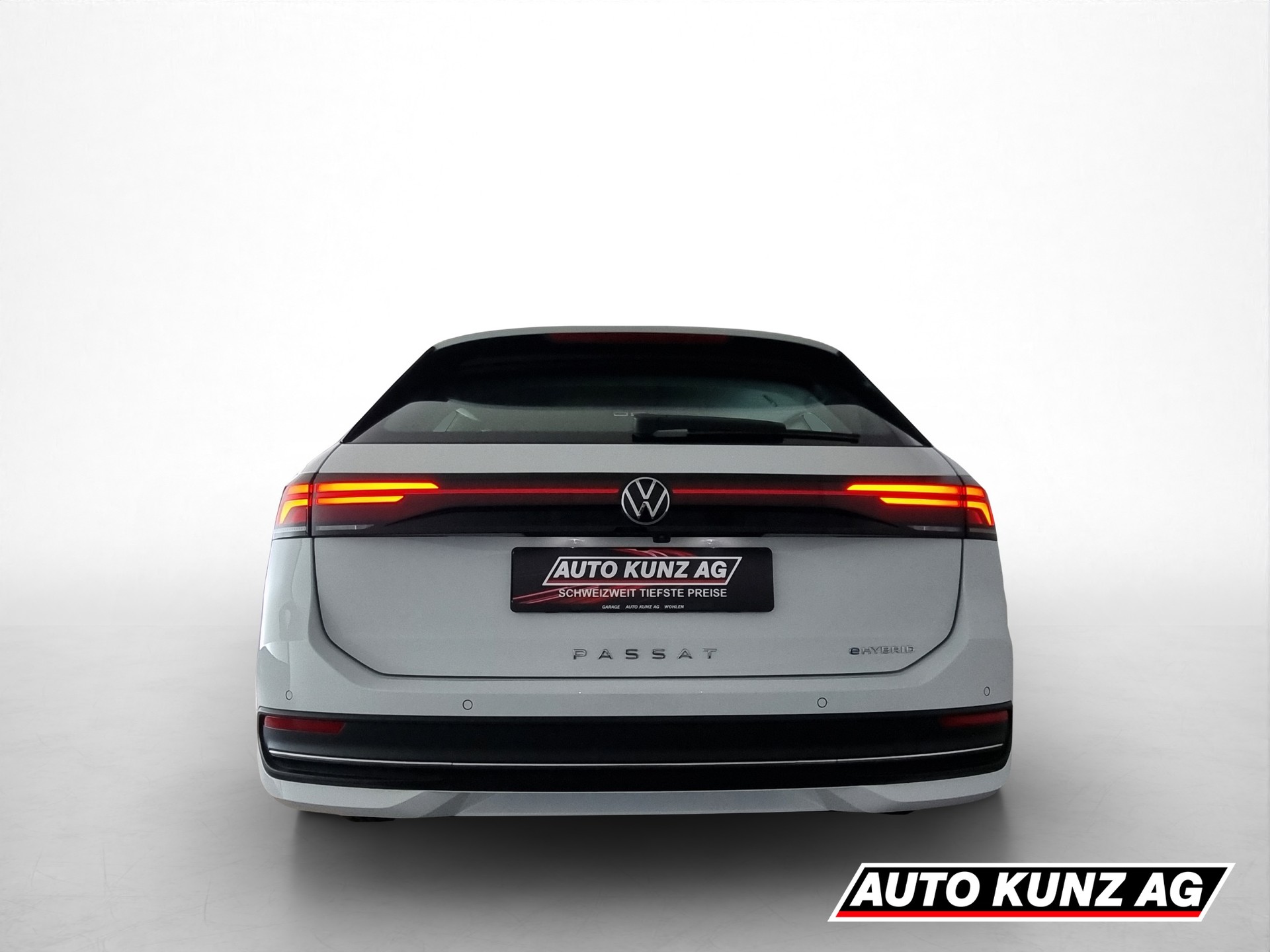 VW Passat Variant 1.5 TSI evo2 PHEV Business-image-4