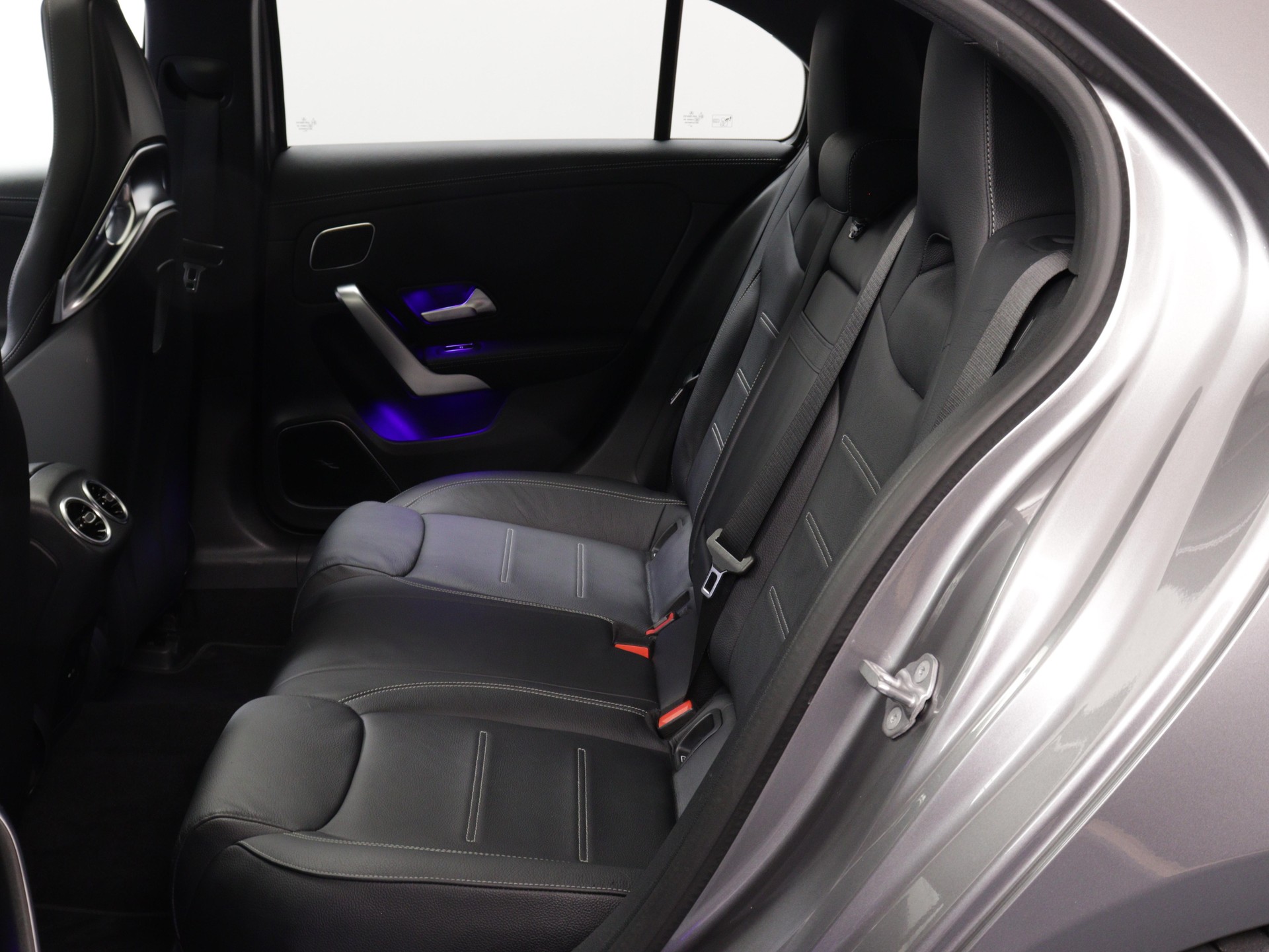 MERCEDES-BENZ A 45 S AMG 4matic+-image-7