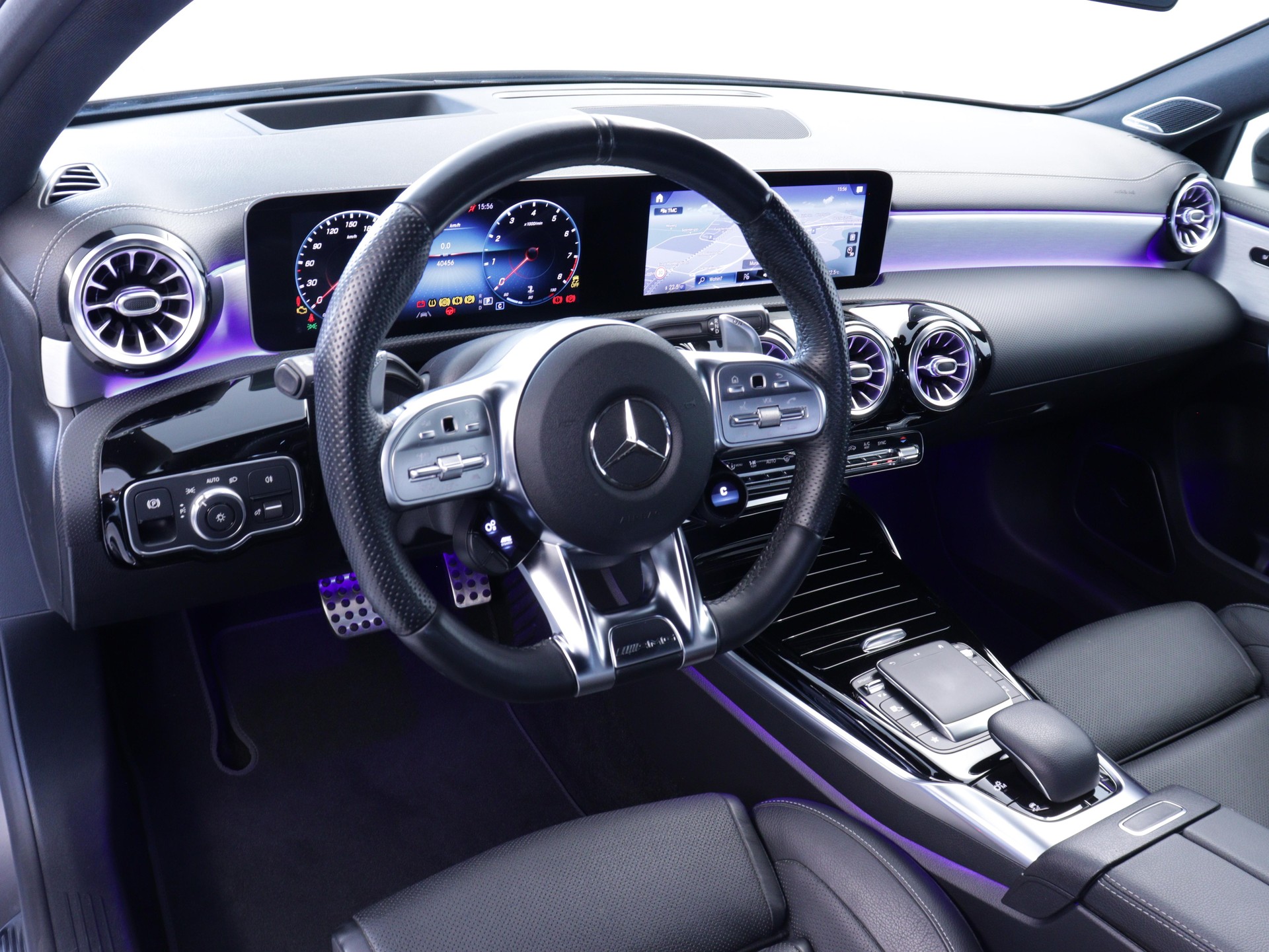 MERCEDES-BENZ A 45 S AMG 4matic+-image-5