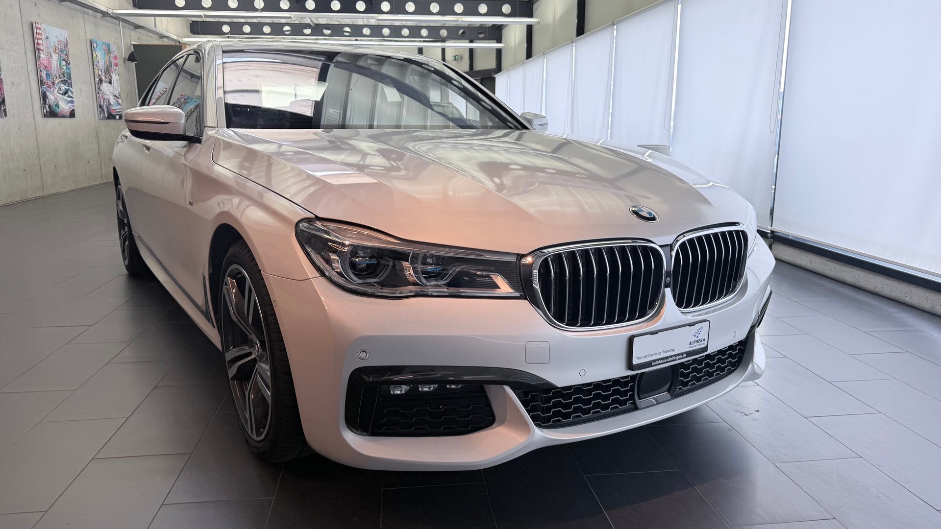 BMW 740d xDrive SAG-image-2