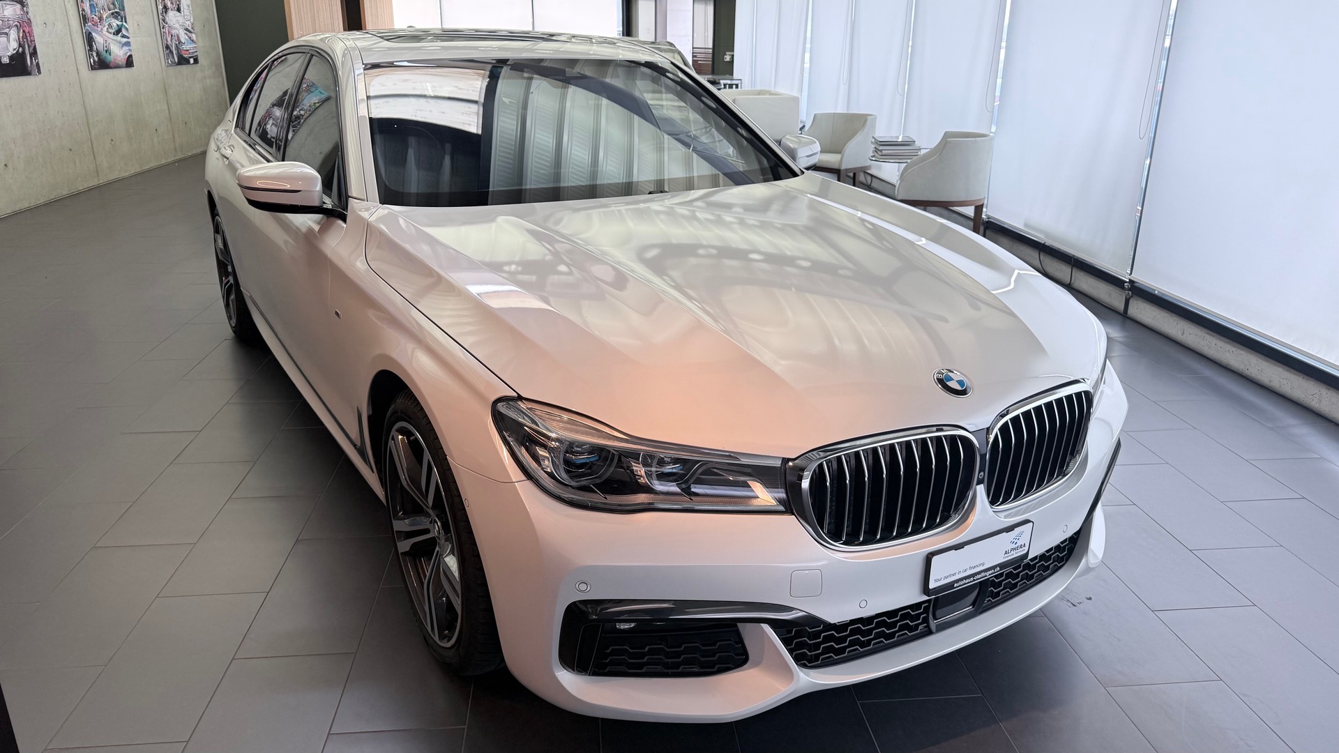 BMW 740d xDrive SAG-image-1