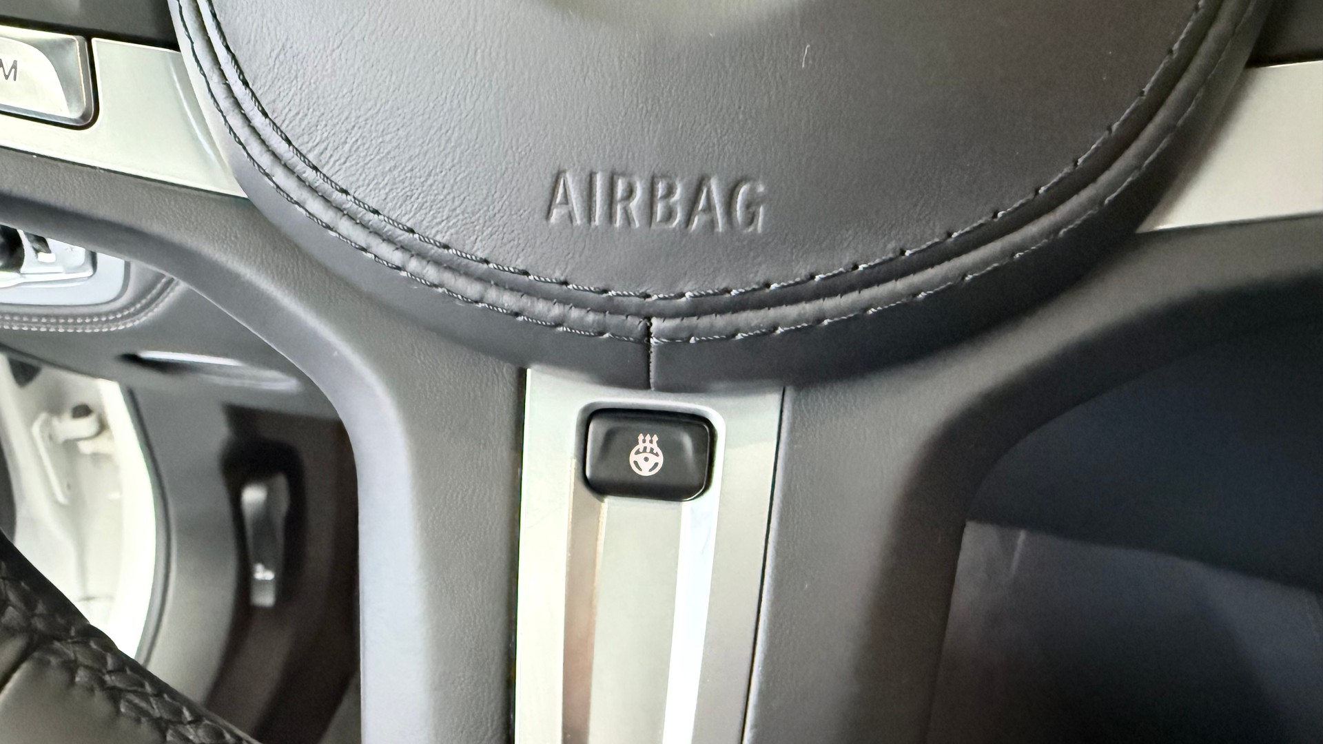 BMW 740d xDrive SAG-image-17