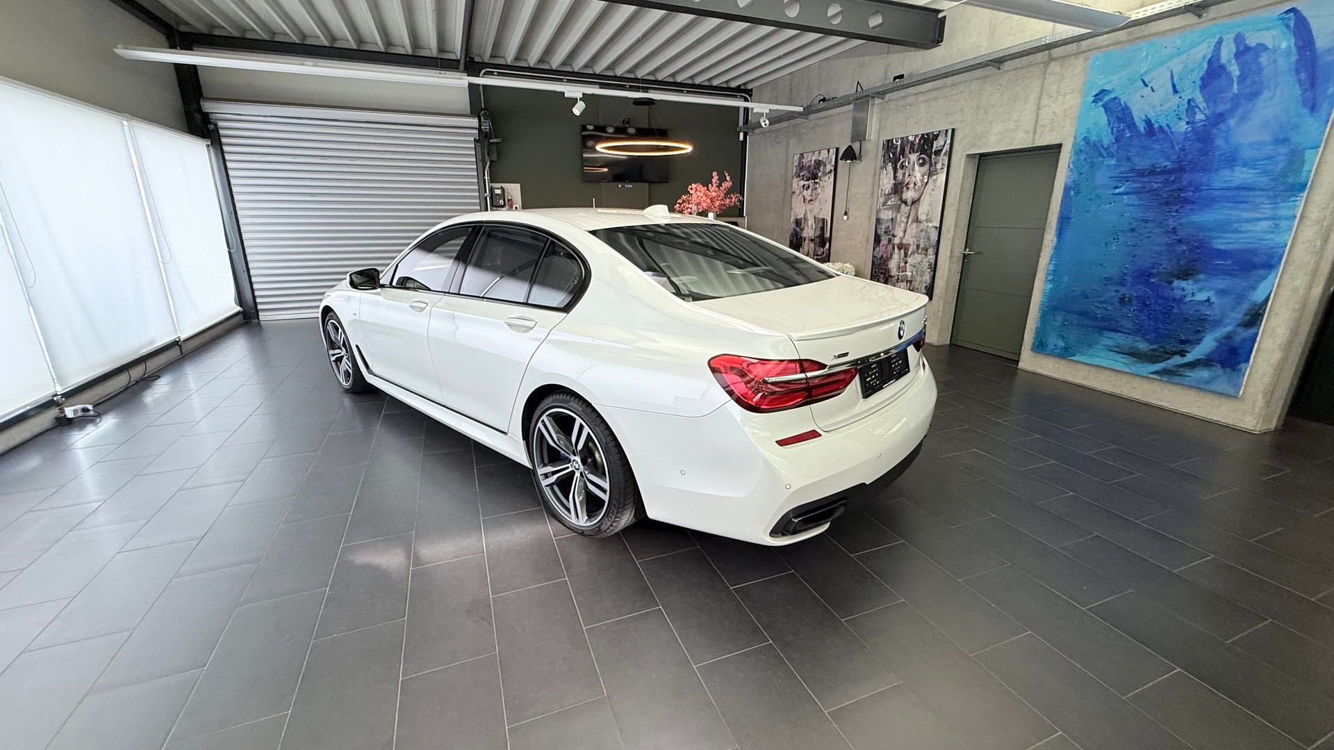 BMW 740d xDrive SAG-image-19