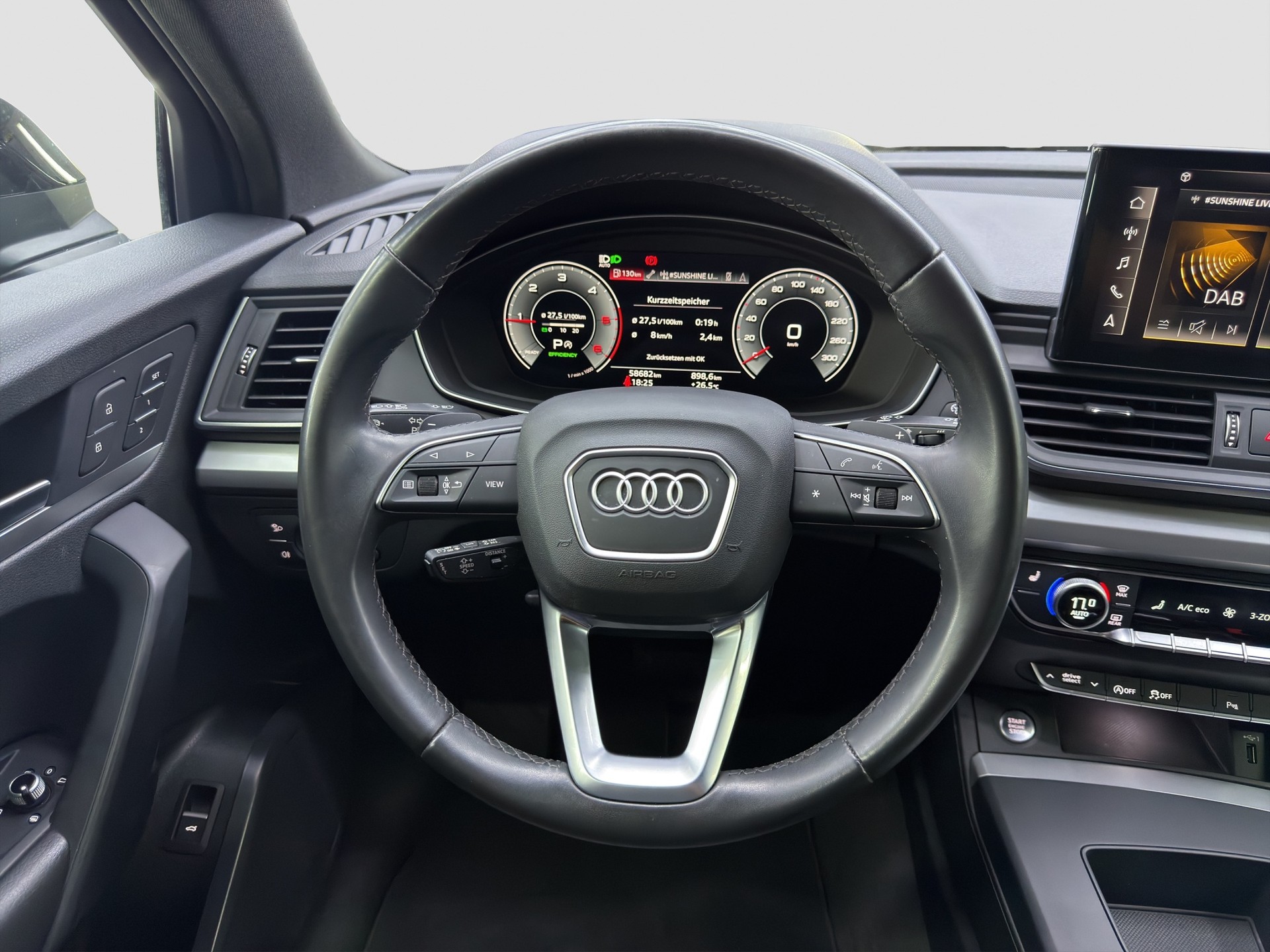 AUDI Q5 Sportback 40 TDI advanced quattro S-tronic-image-9