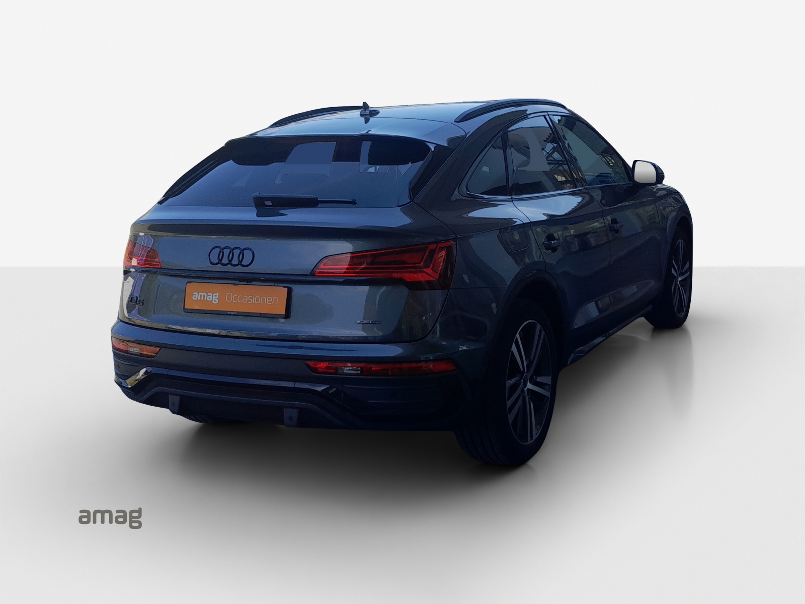 AUDI Q5 Sportback 50 TFSI e PHEV S line quattro S-tronic-image-4
