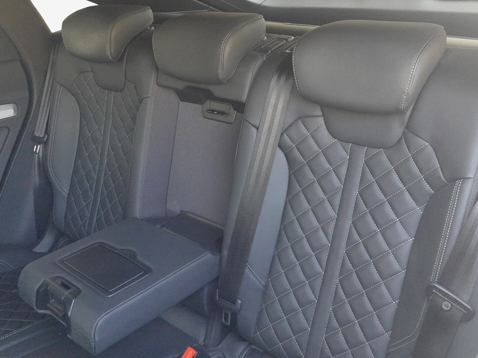 AUDI Q5 Sportback 50 TFSI e PHEV S line quattro S-tronic-image-9